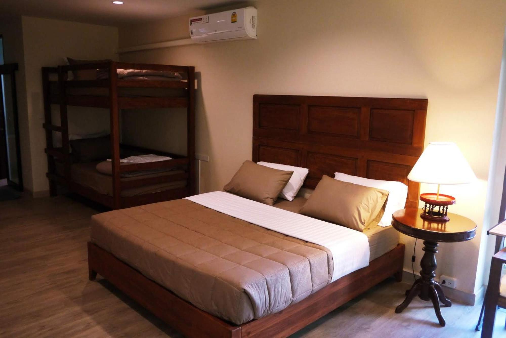 Mountain View GuesthouseChiangmai