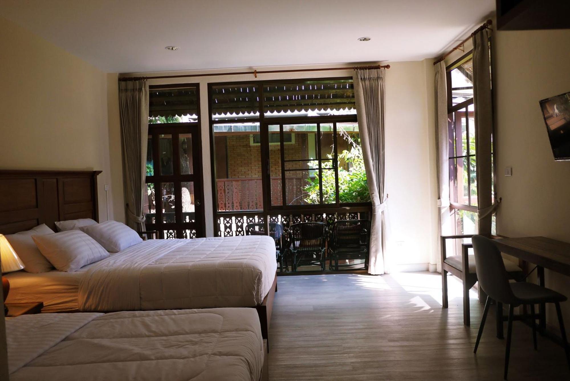 Mountain View GuesthouseChiangmai