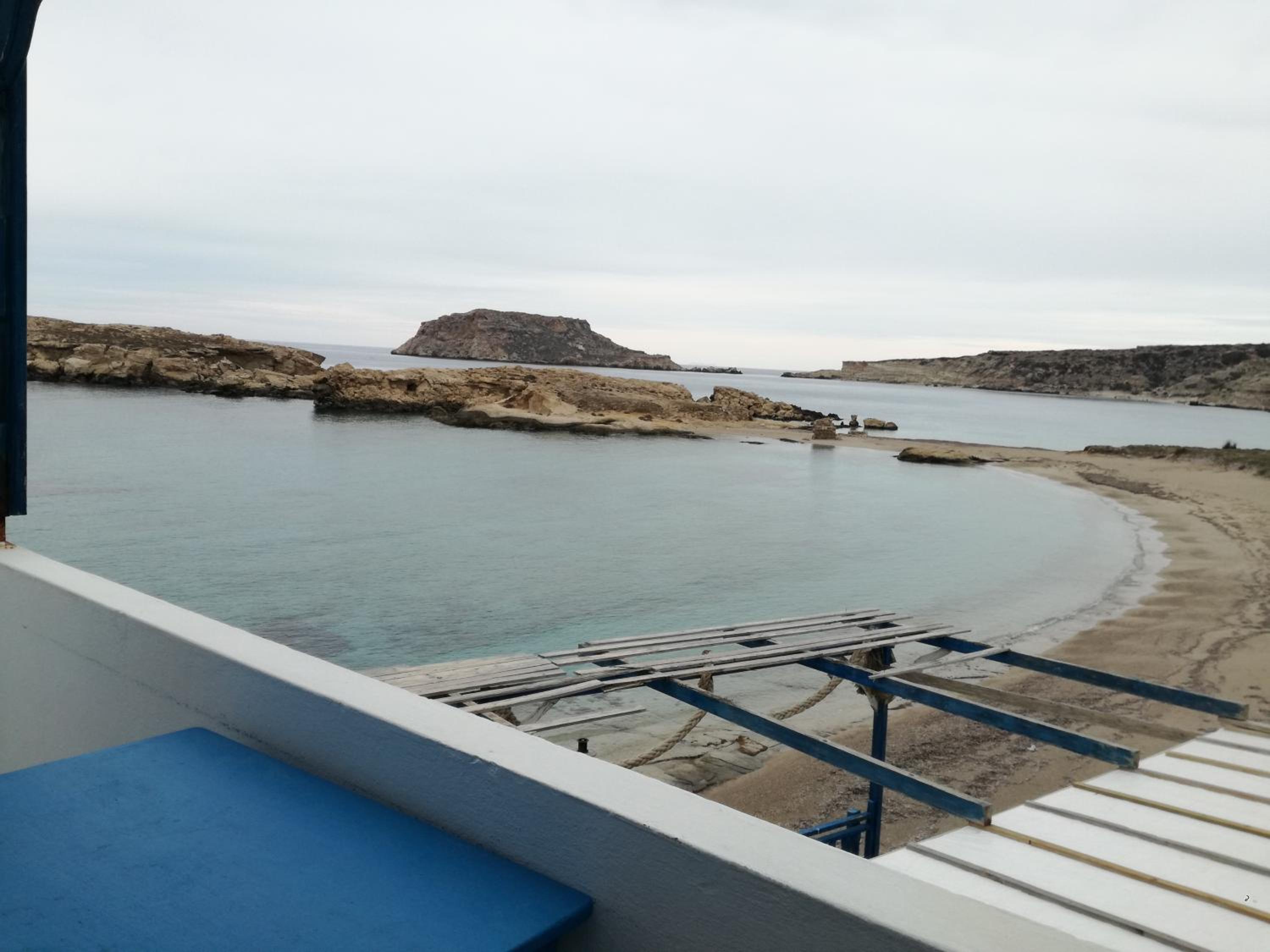 Zorbas Studios en Lefkos Karpathou — balance & terrace