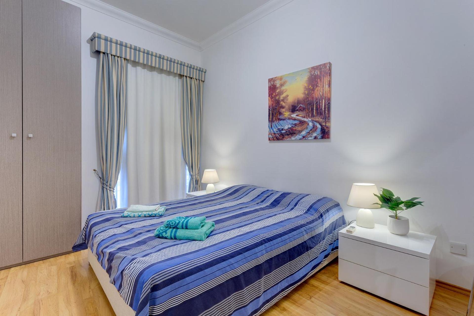 Central Apartment in St Julian's, Perfect for Families photo 5