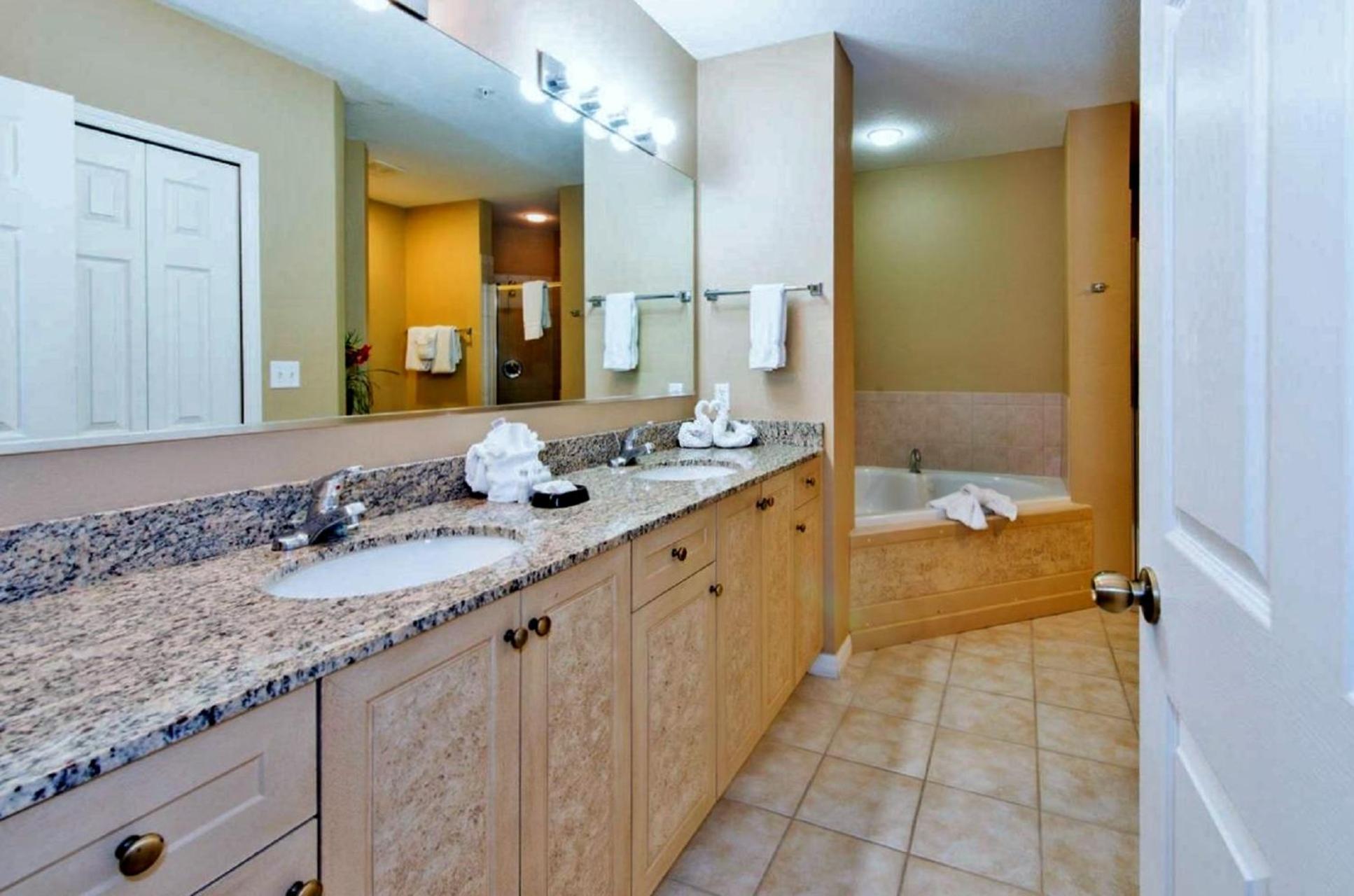 WQR Private Rentals No Resort Pool Access