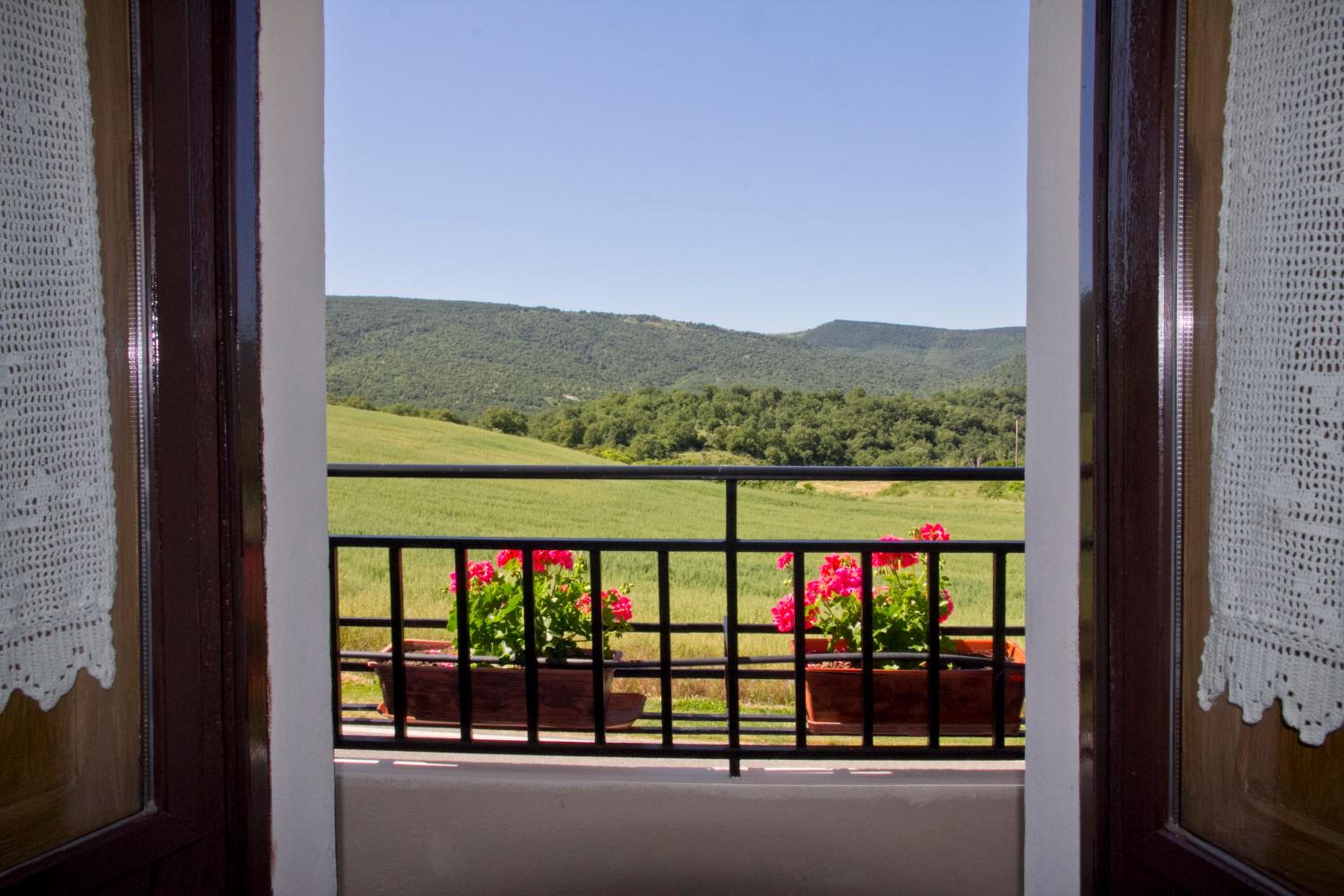 Casa Rural Lazkano en Sierra de Urbasa view 2