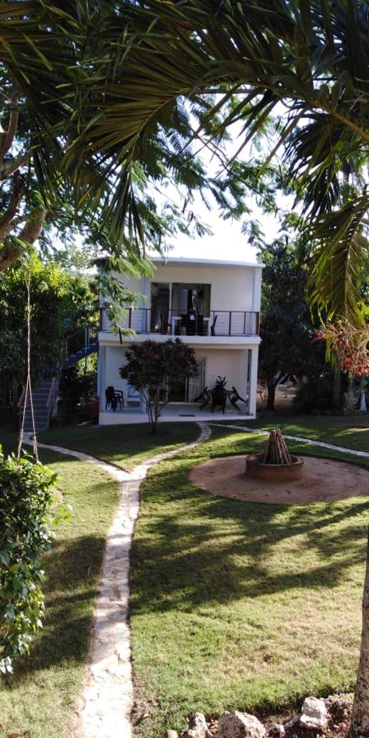 Villa Victoria