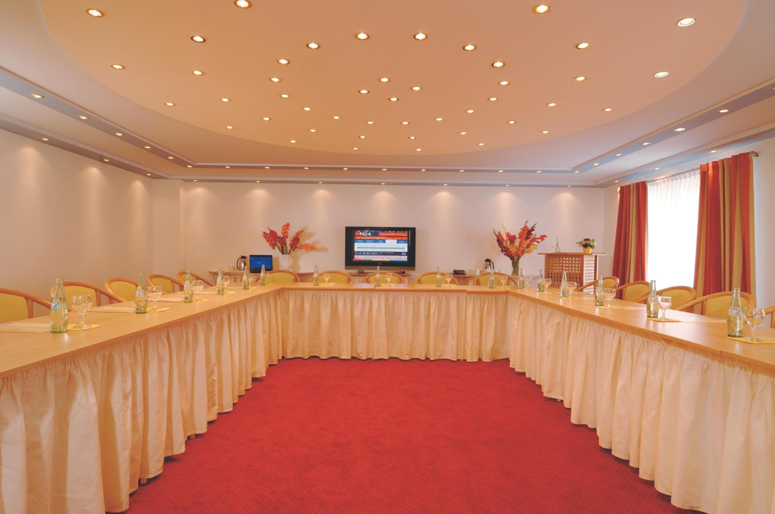 Hotel Central - Property Image 47