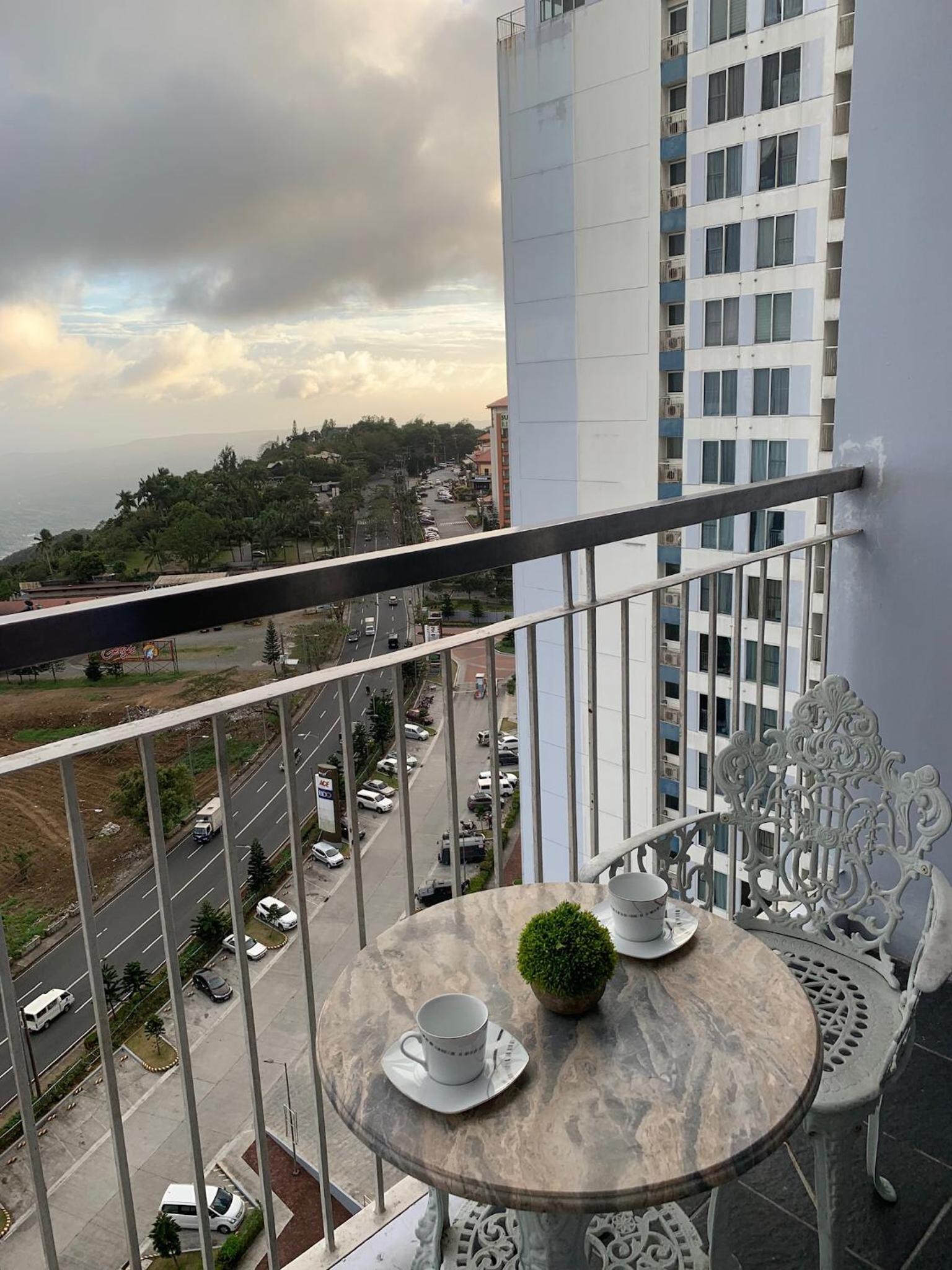 Breezy Tagaytay Condo, Tagaytay - 11