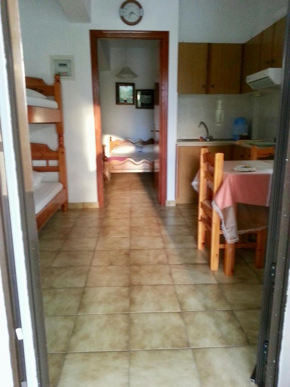 Photo 40