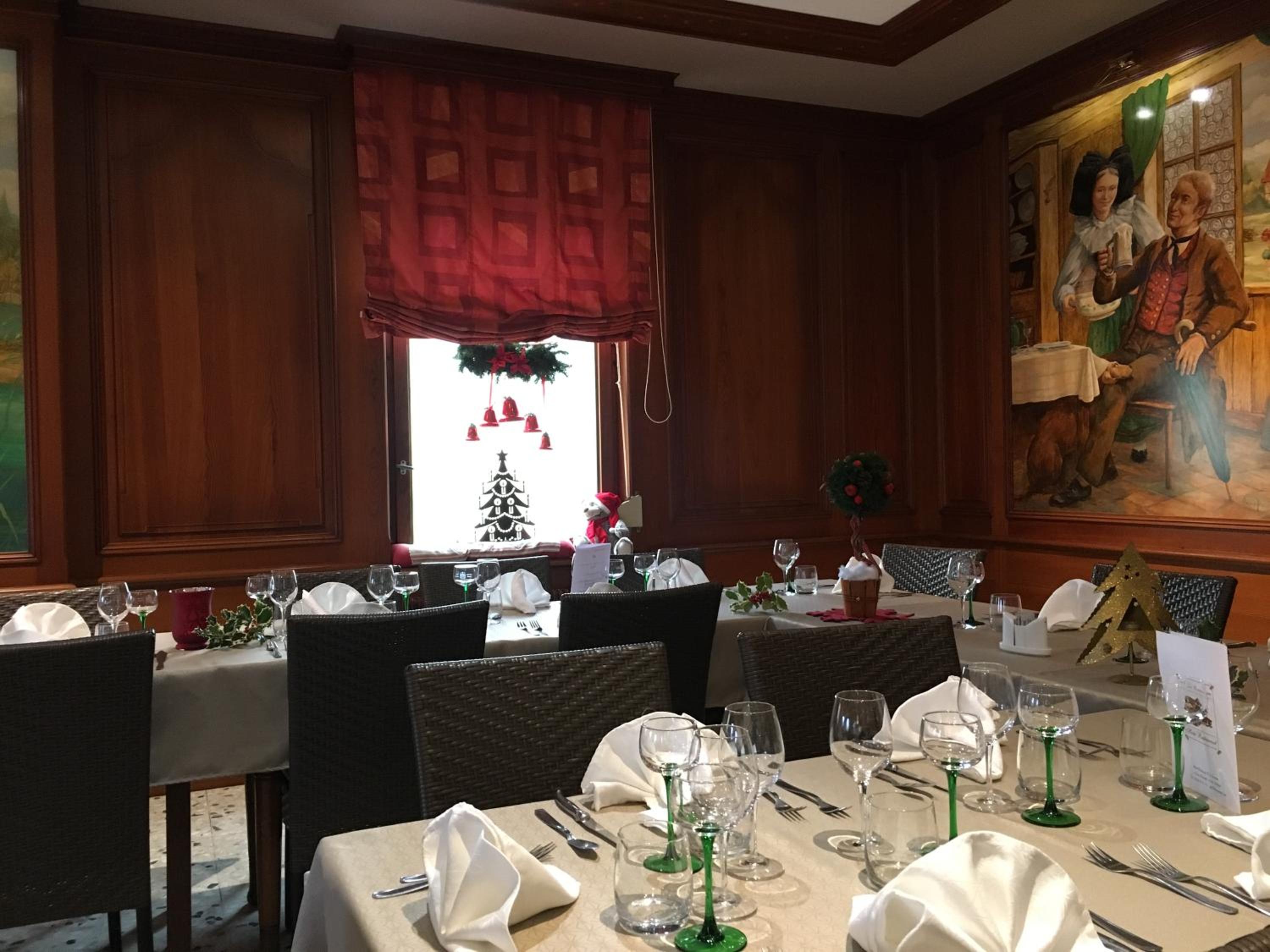 restaurant
