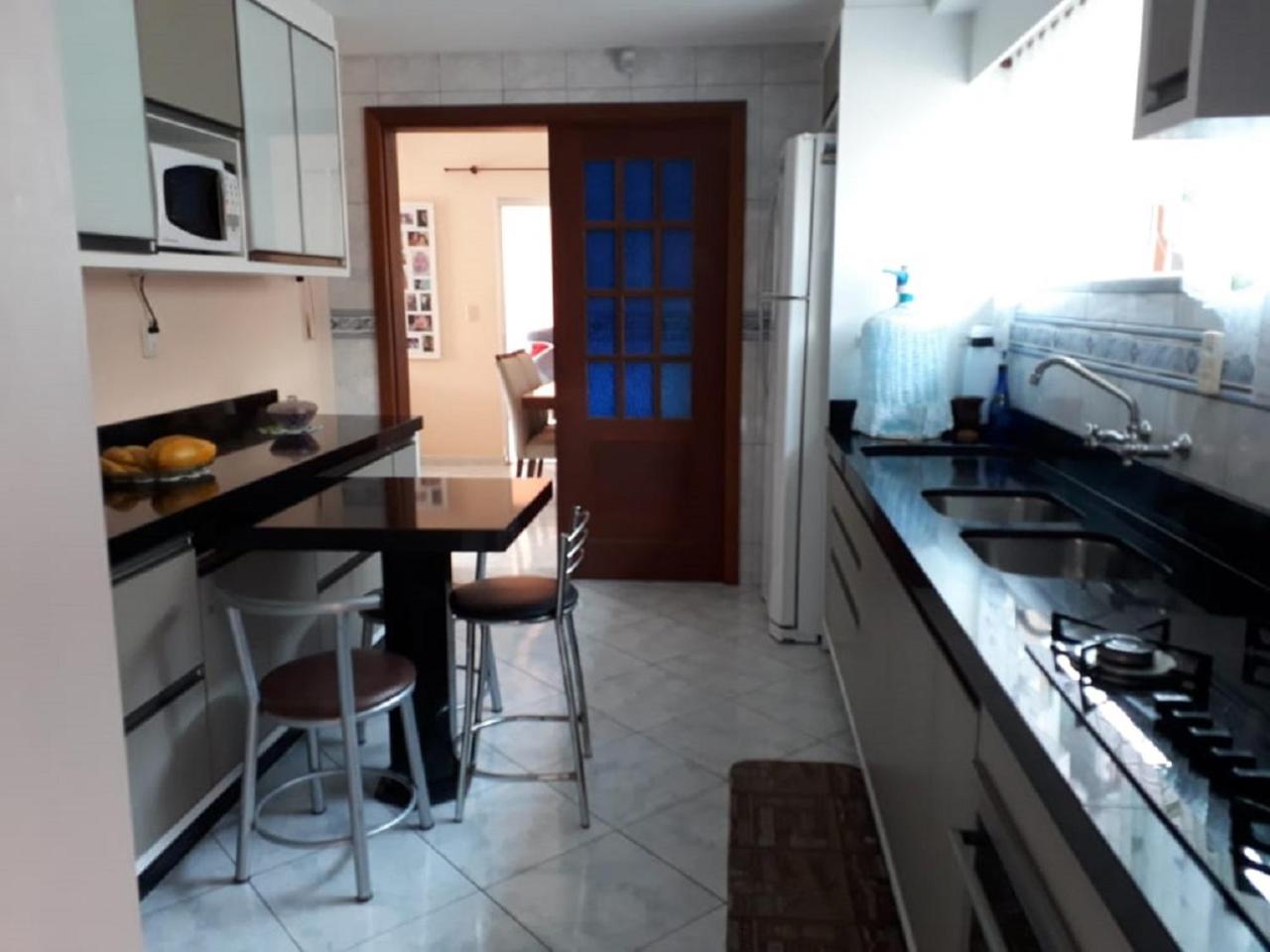 Casa alto padrão a 300 mts da praia