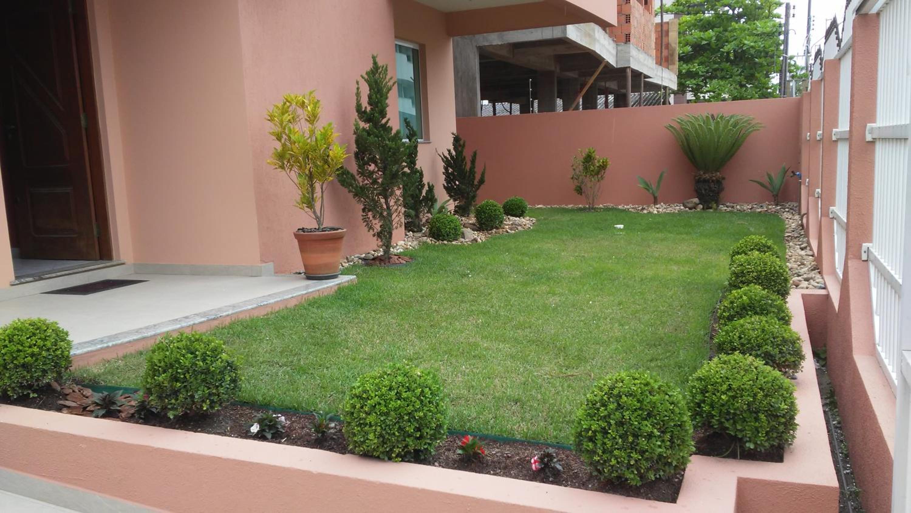 Casa alto padrão a 300 mts da praia