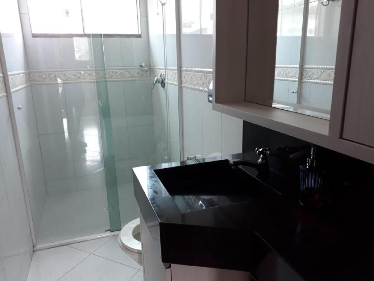 Casa alto padrão a 300 mts da praia