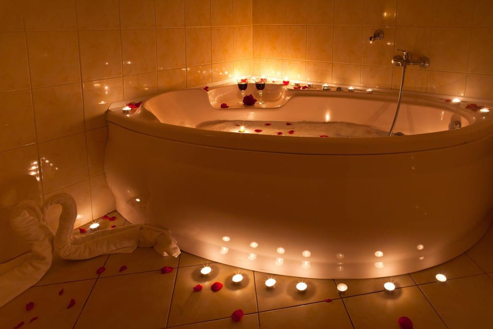 Jacuzzi
