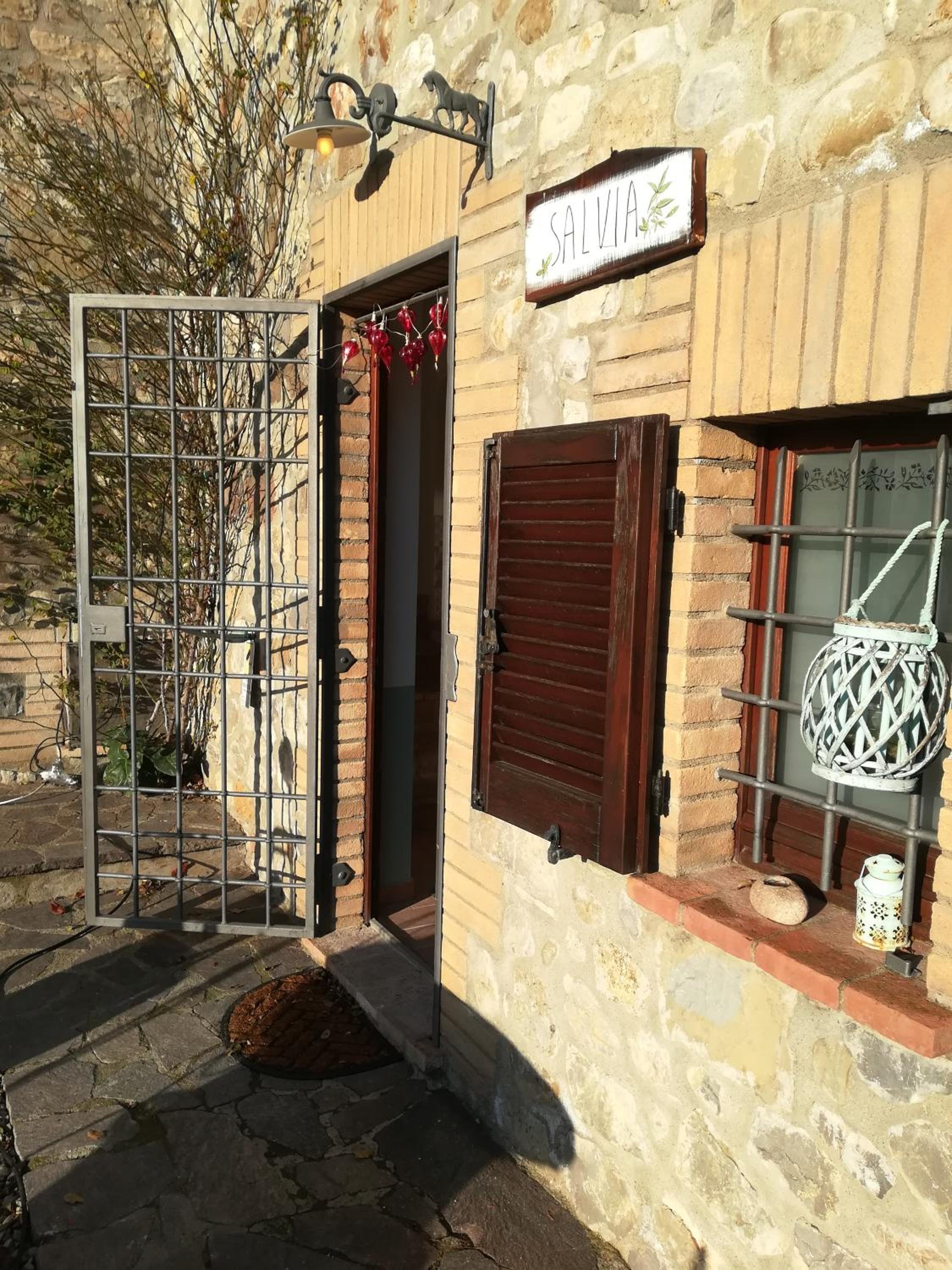 Photo 44