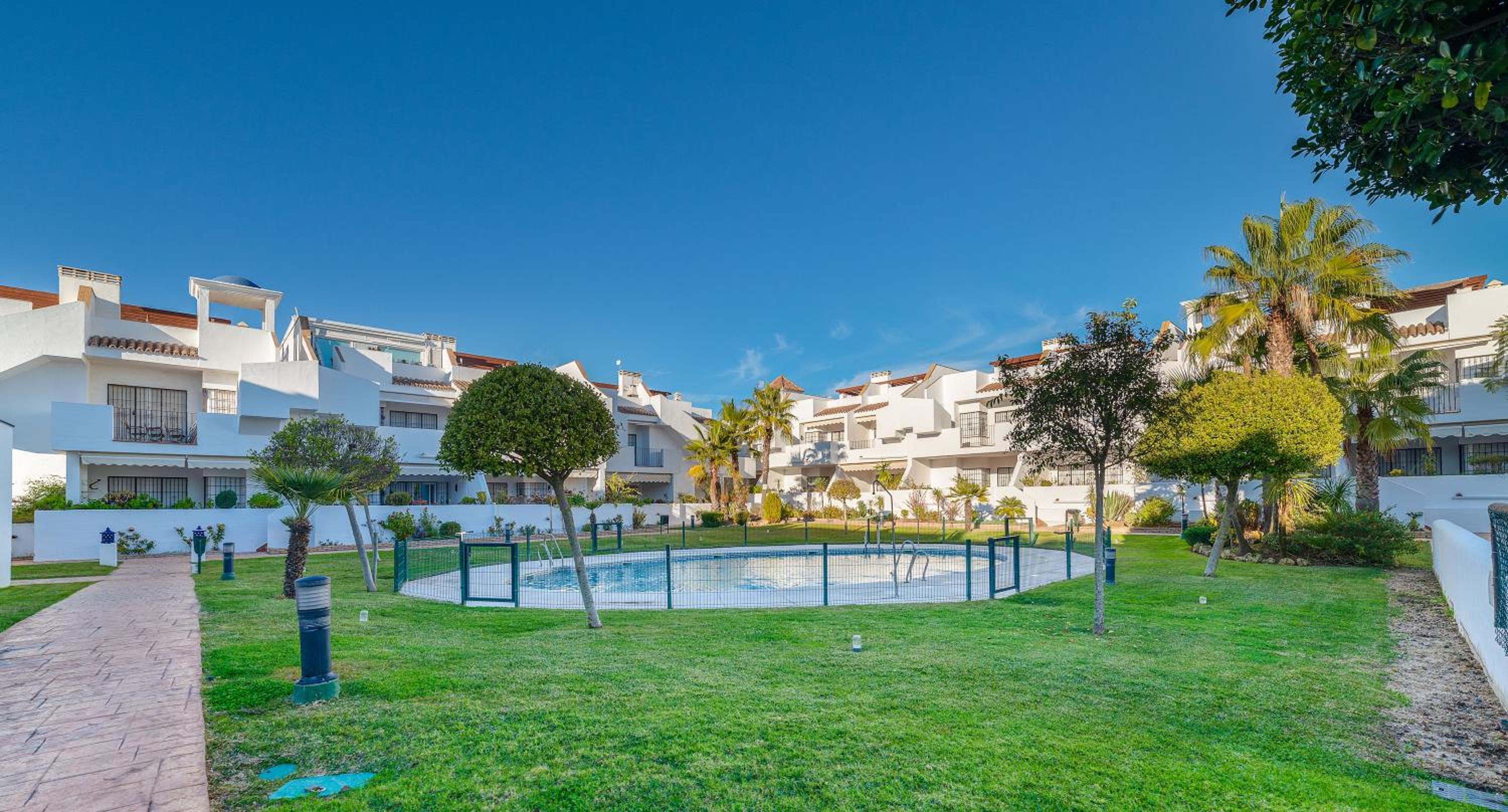 Apartamento en Urbanizacion Hacienda Golf Islantilla view 5