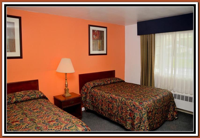The Cardinal Inn