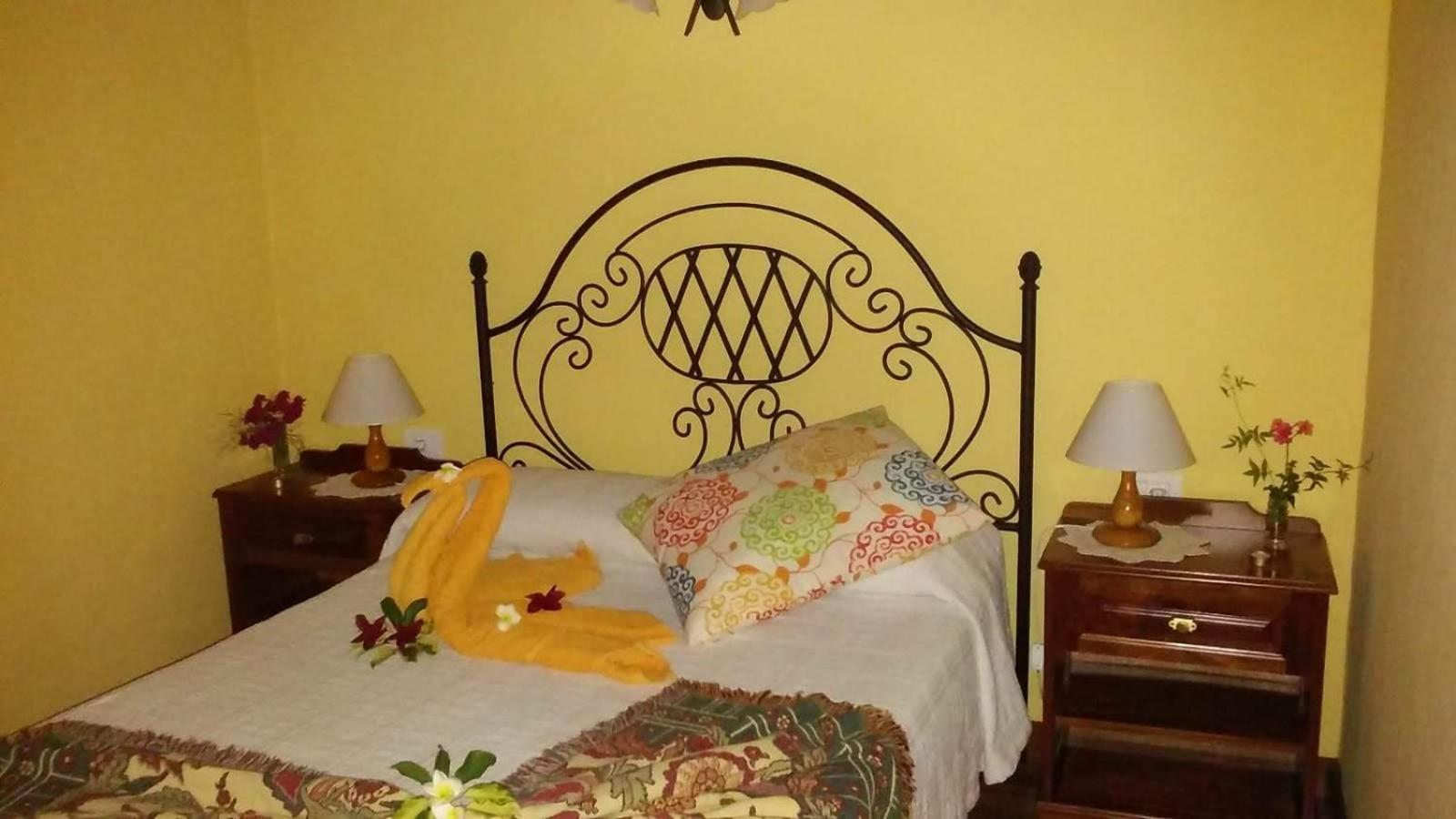 Casas Rurales Los Marantes
