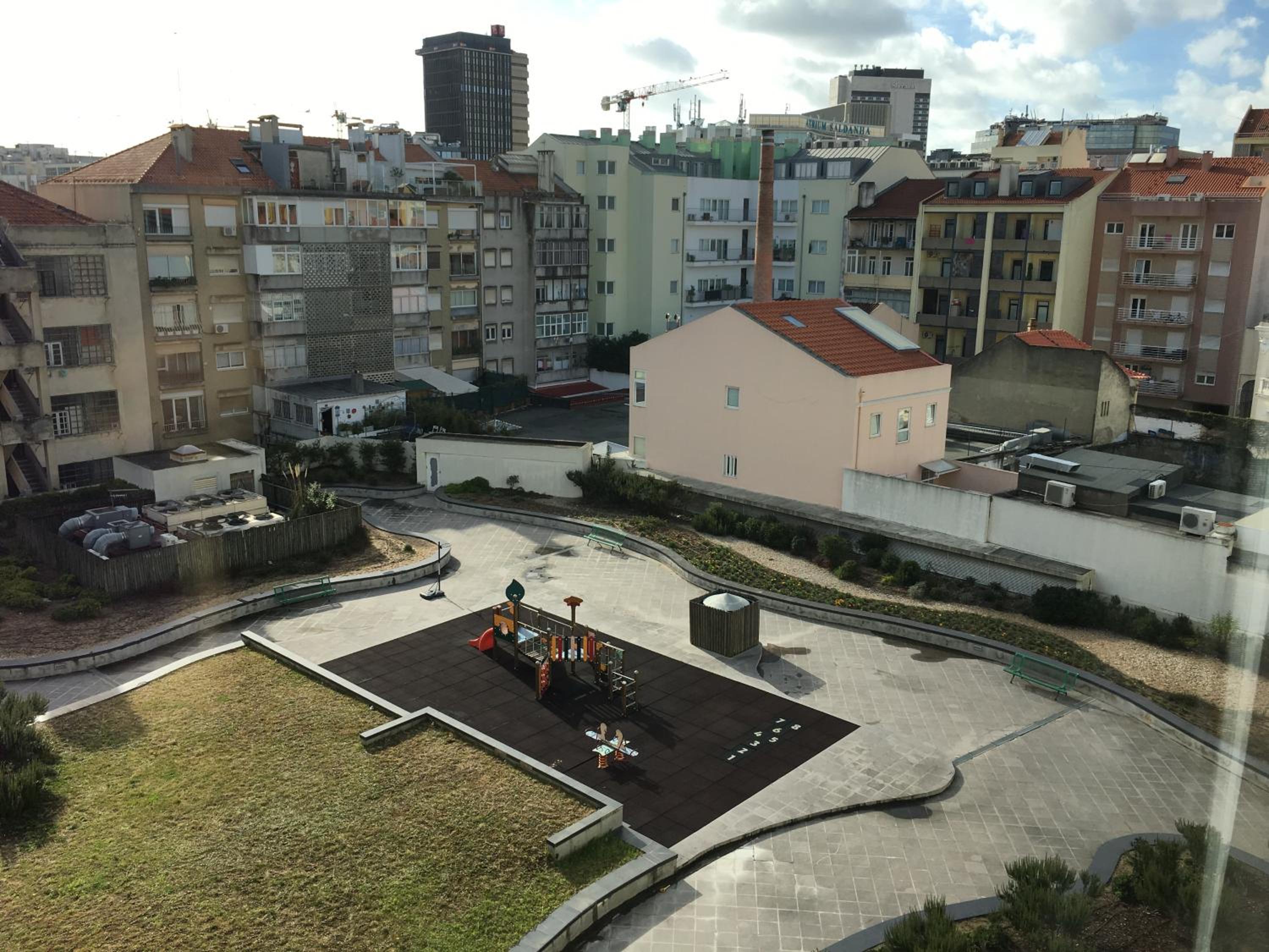 Photo 36