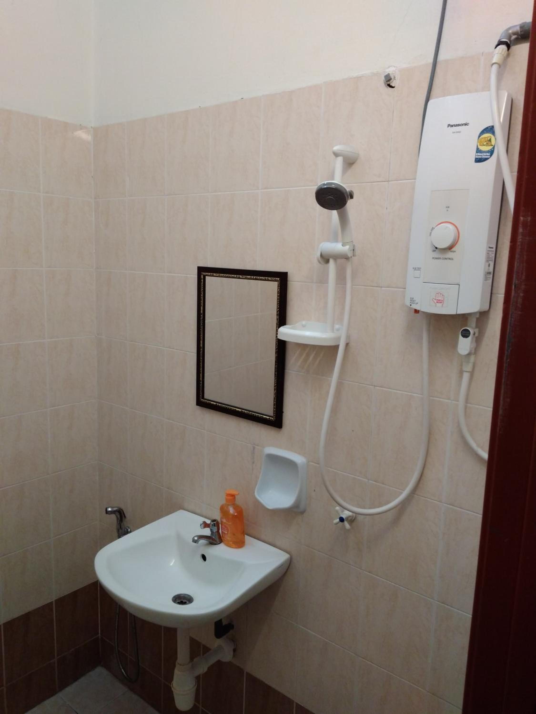 Photo 12