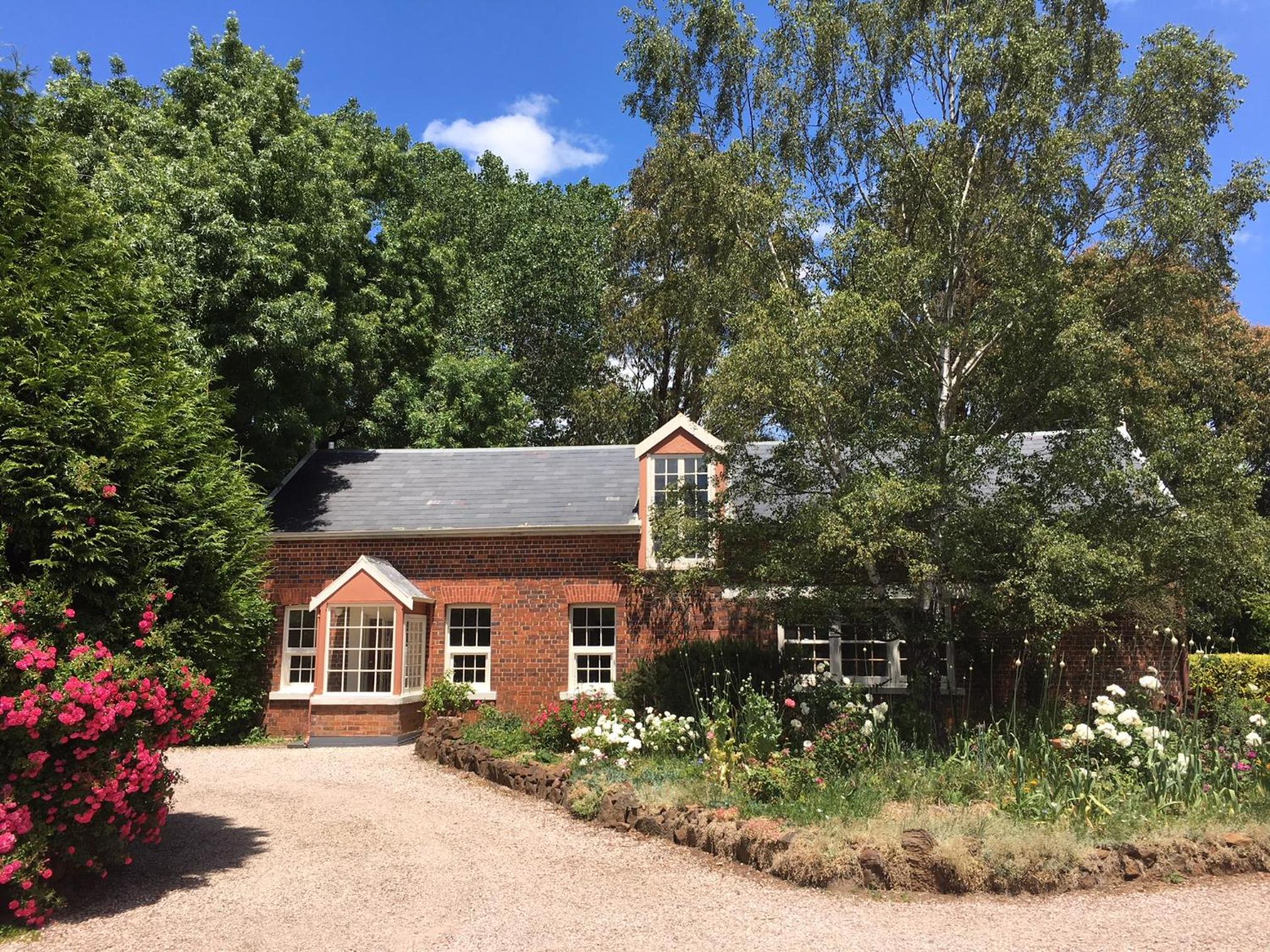 Tahara Cottage