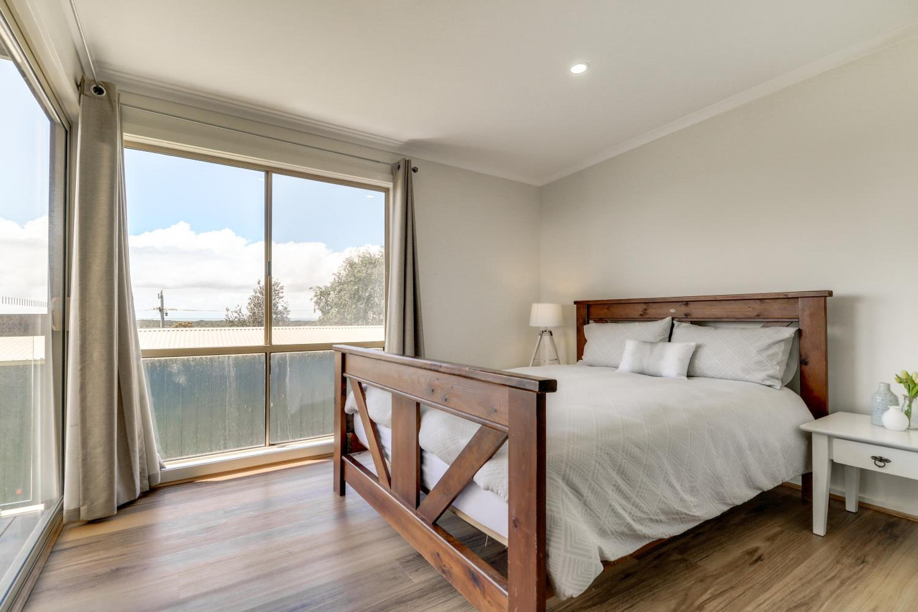 Outlook Views - Lake Tyers Beach Escape