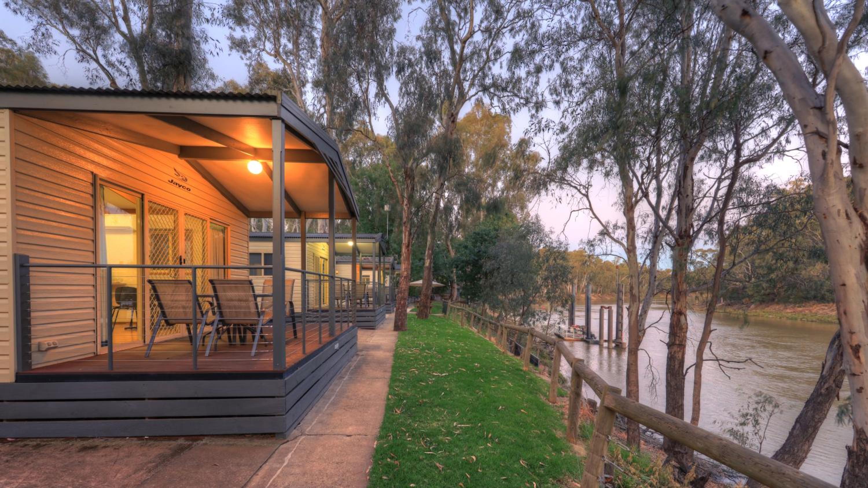 Moama Riverside Holiday Park