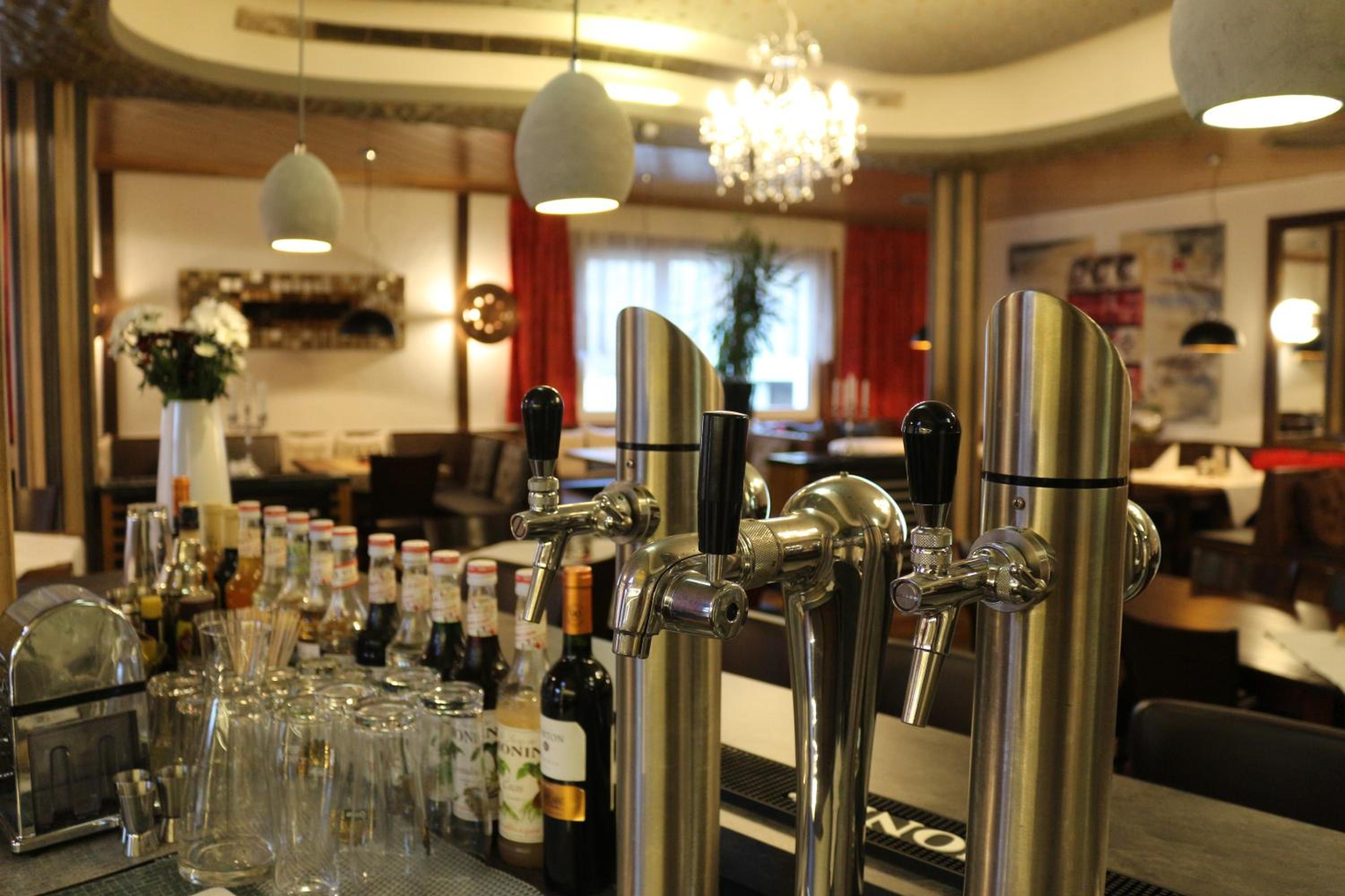 Food & Beverage