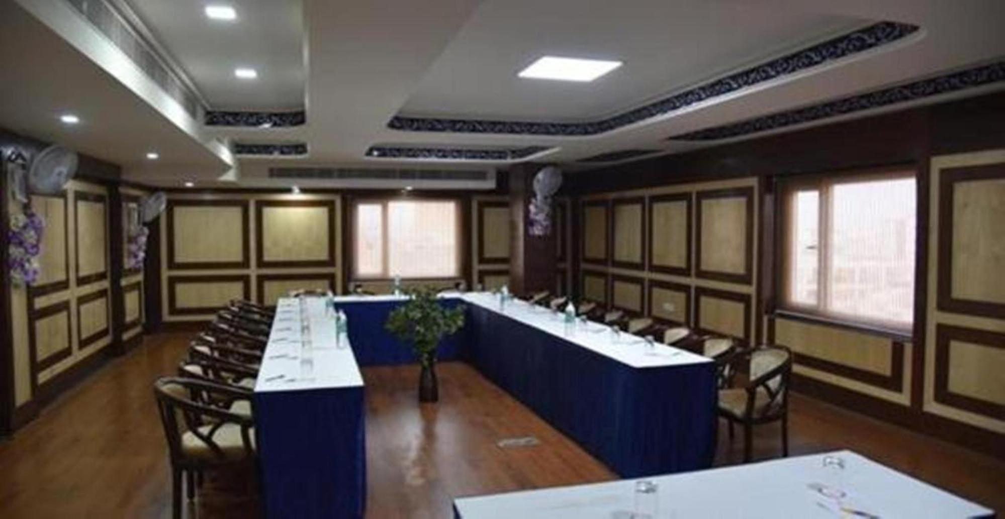 Meetings & Events
