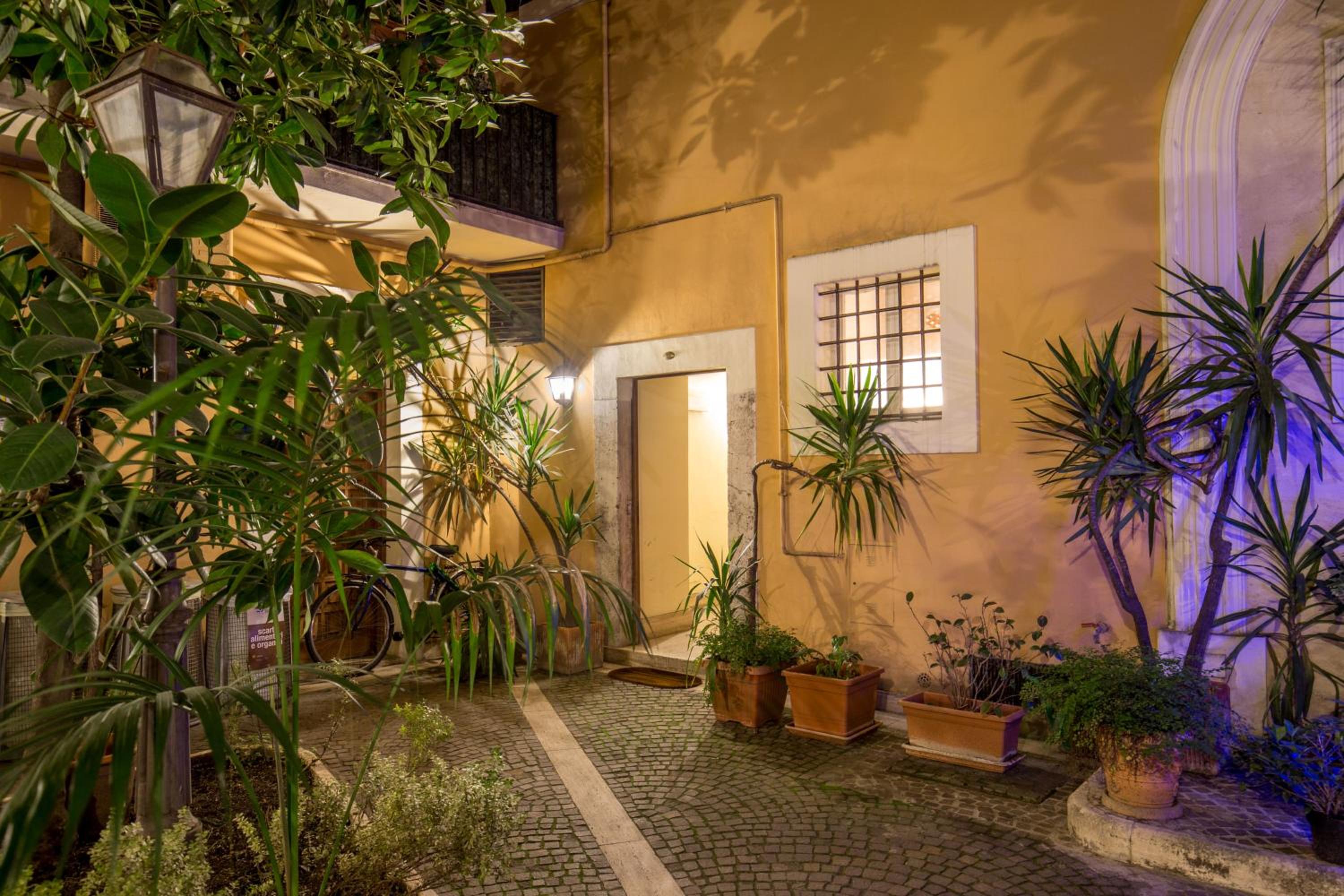 Navona Blue Apartment