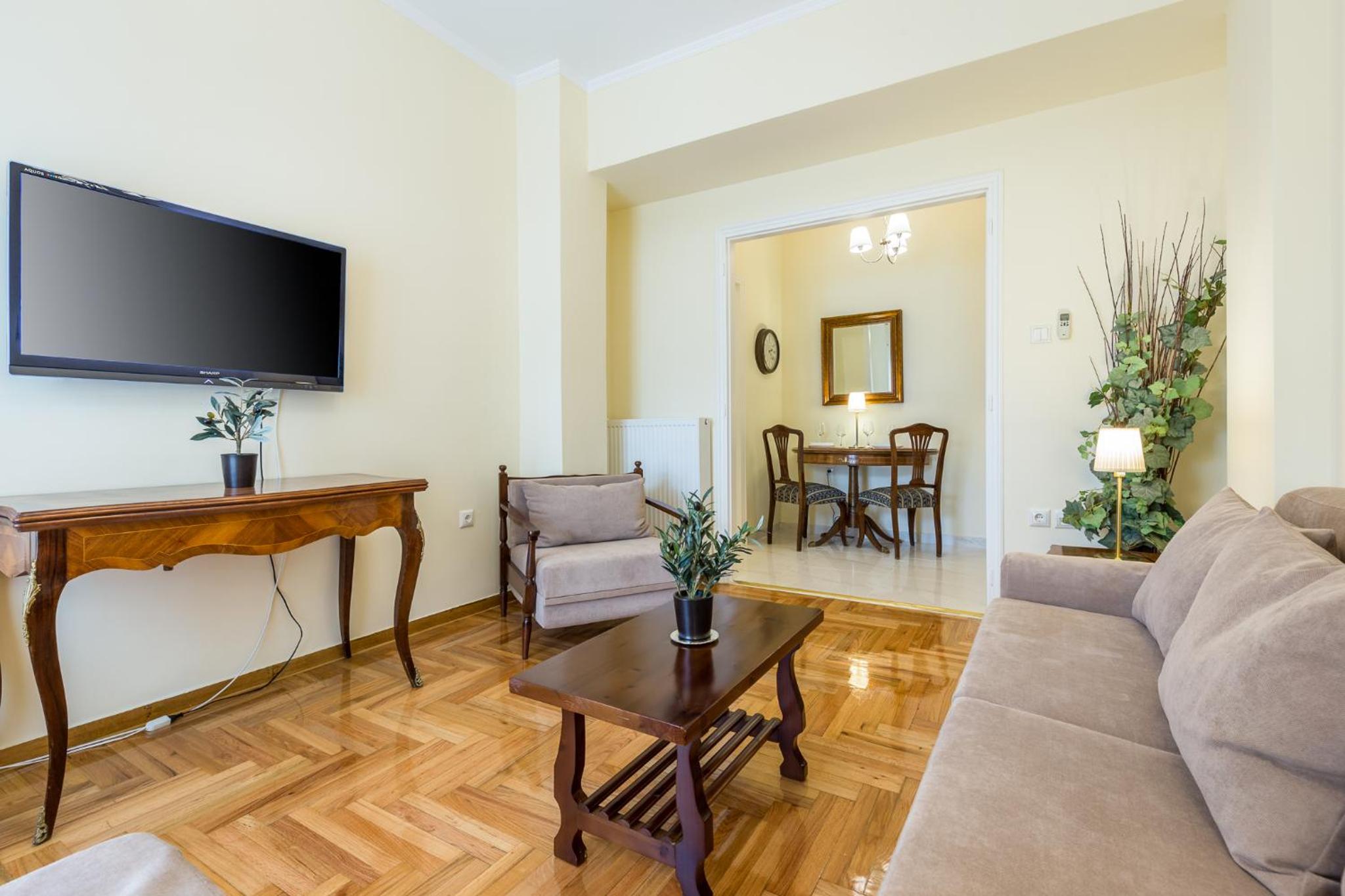 Chic flat in Kolonaki next to American Embassy photo 5