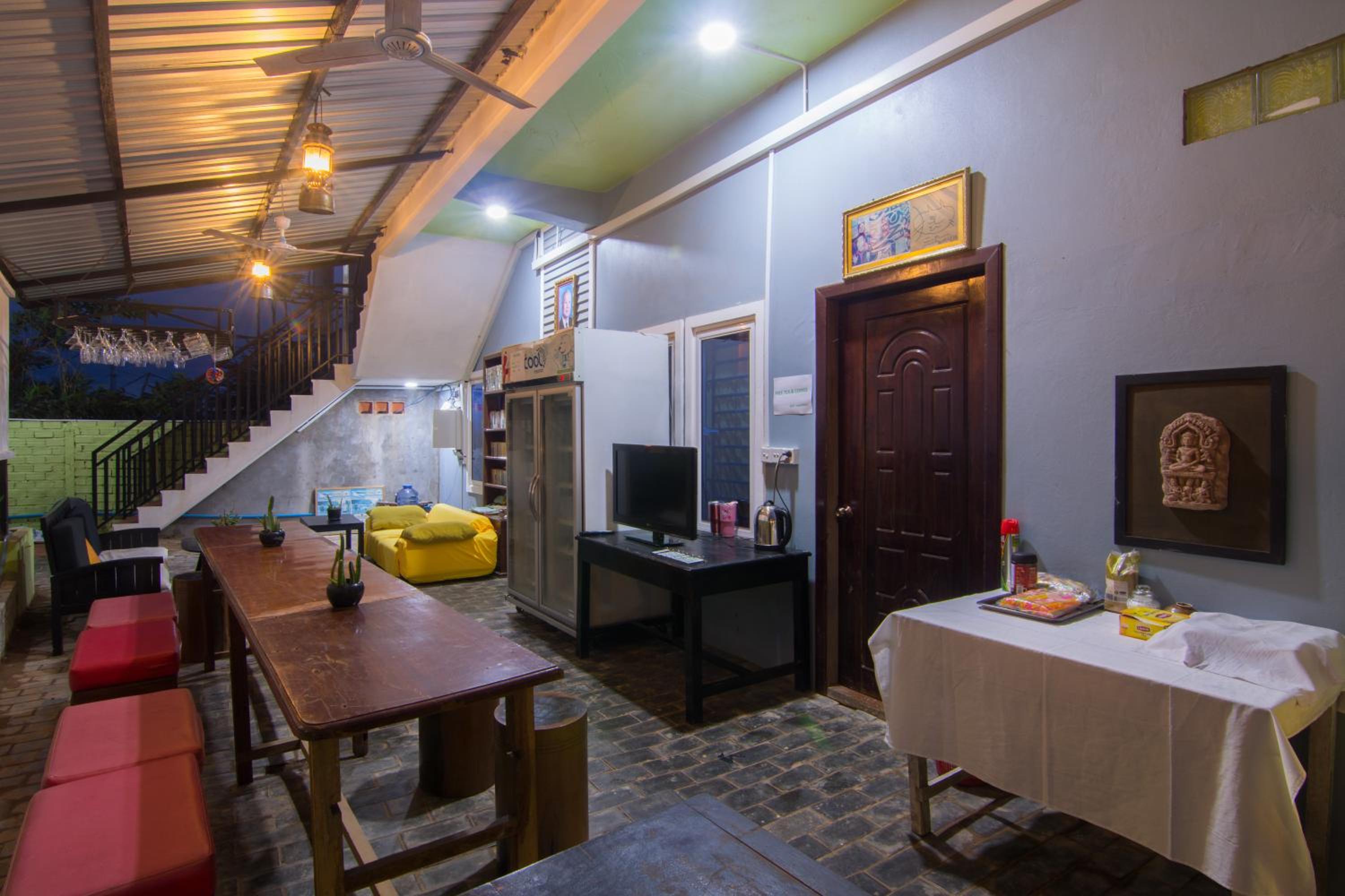 lounge