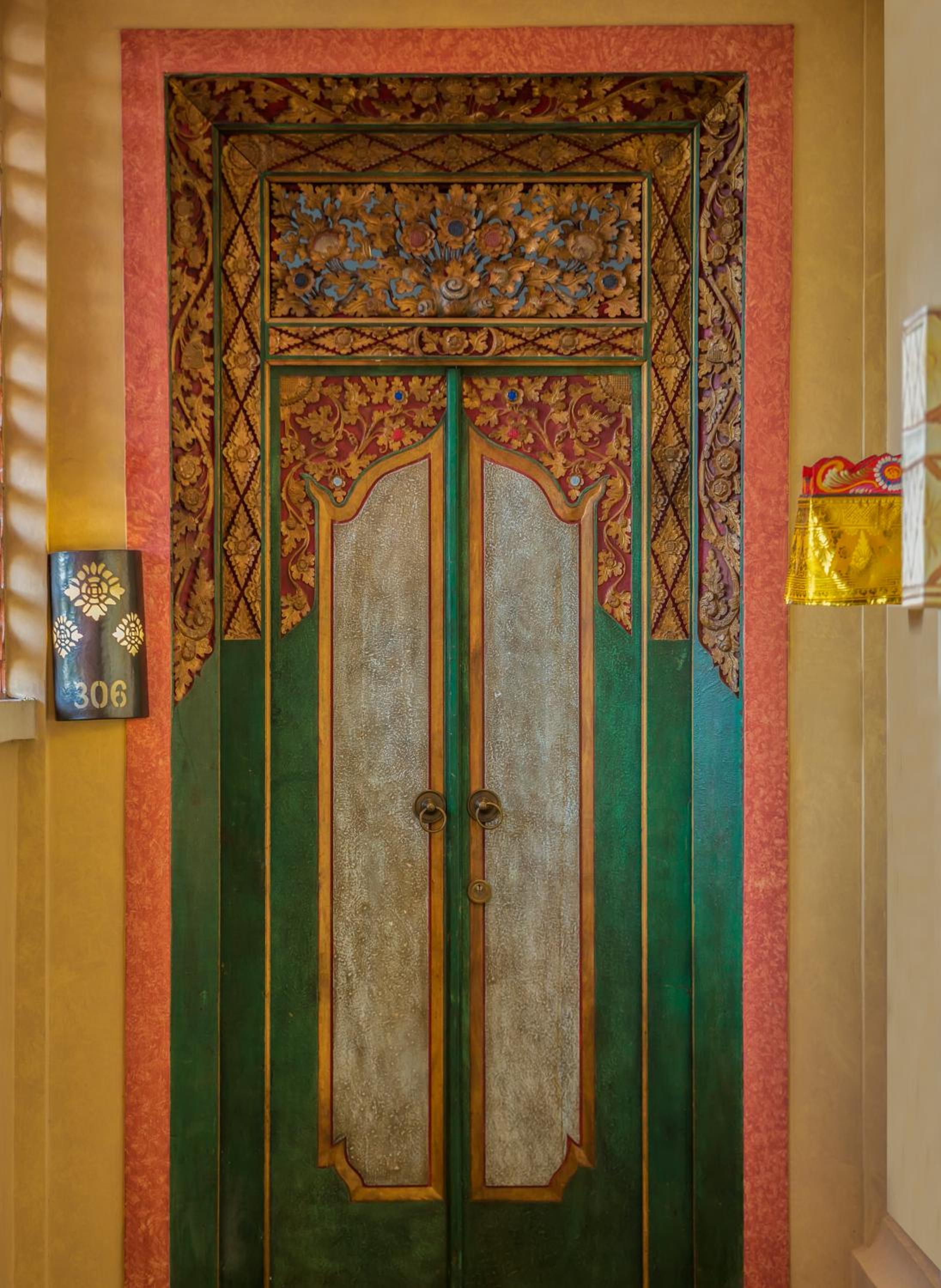 Dwaraka The Royal Villas