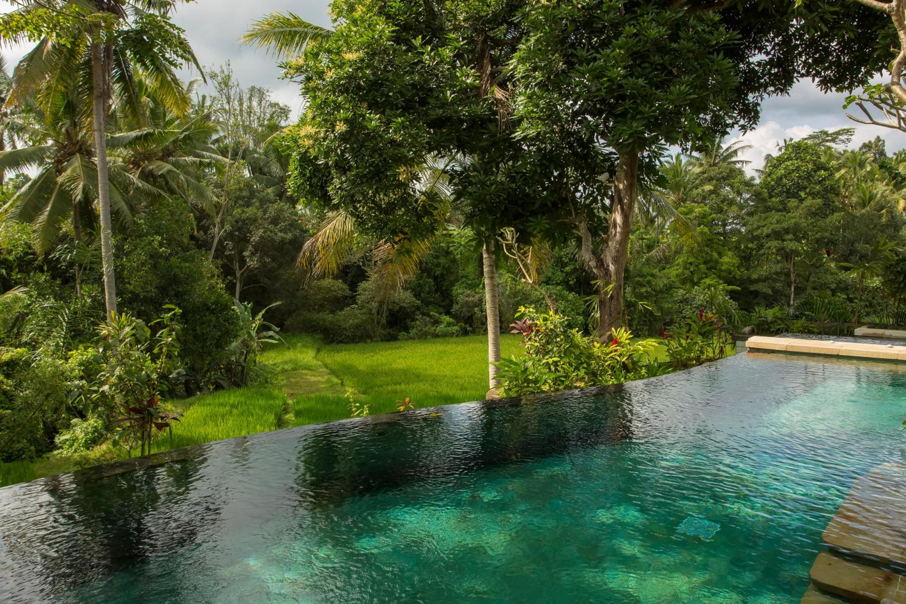 Dwaraka The Royal Villas