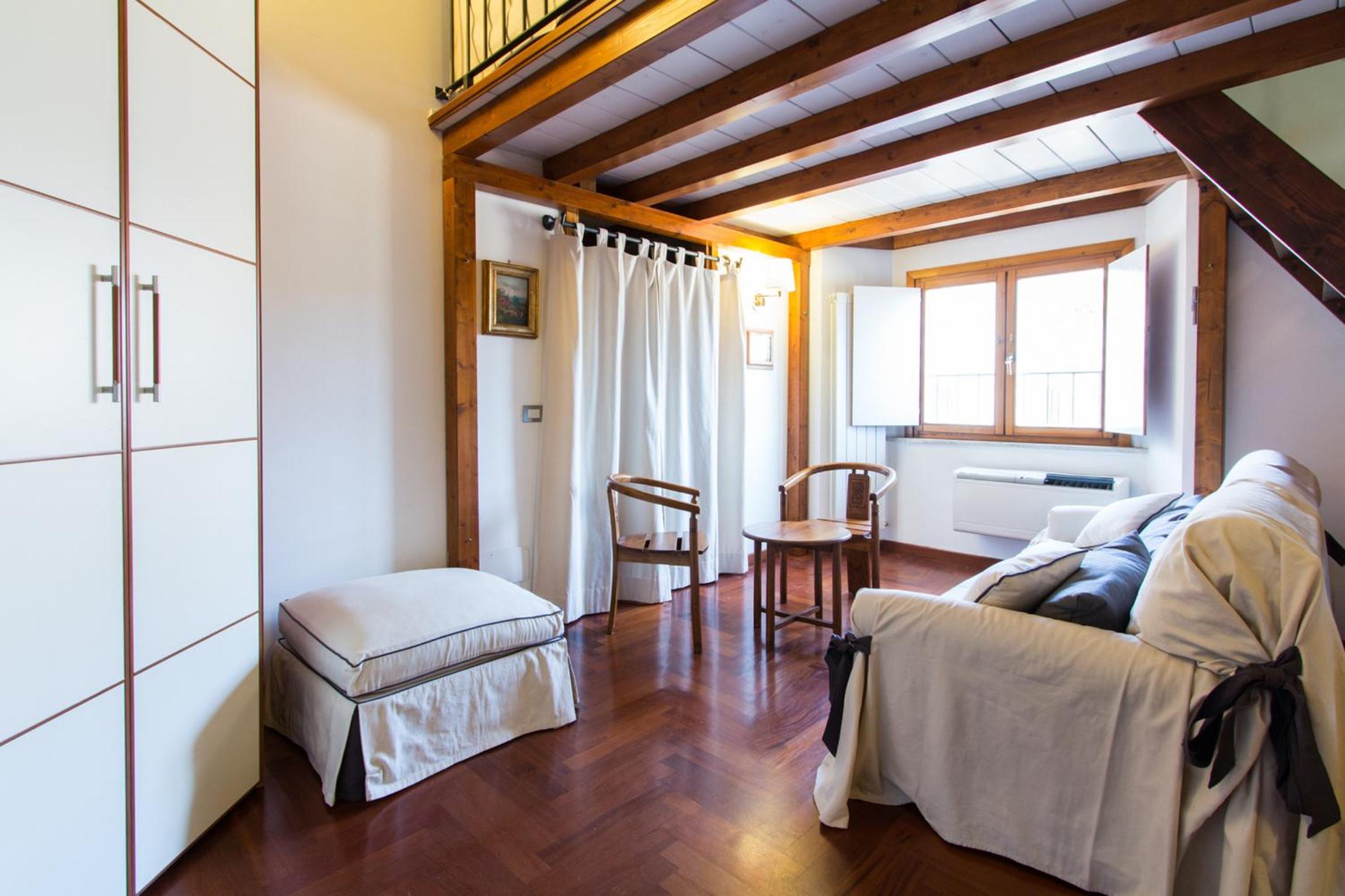 Altieri Loft Pantheon