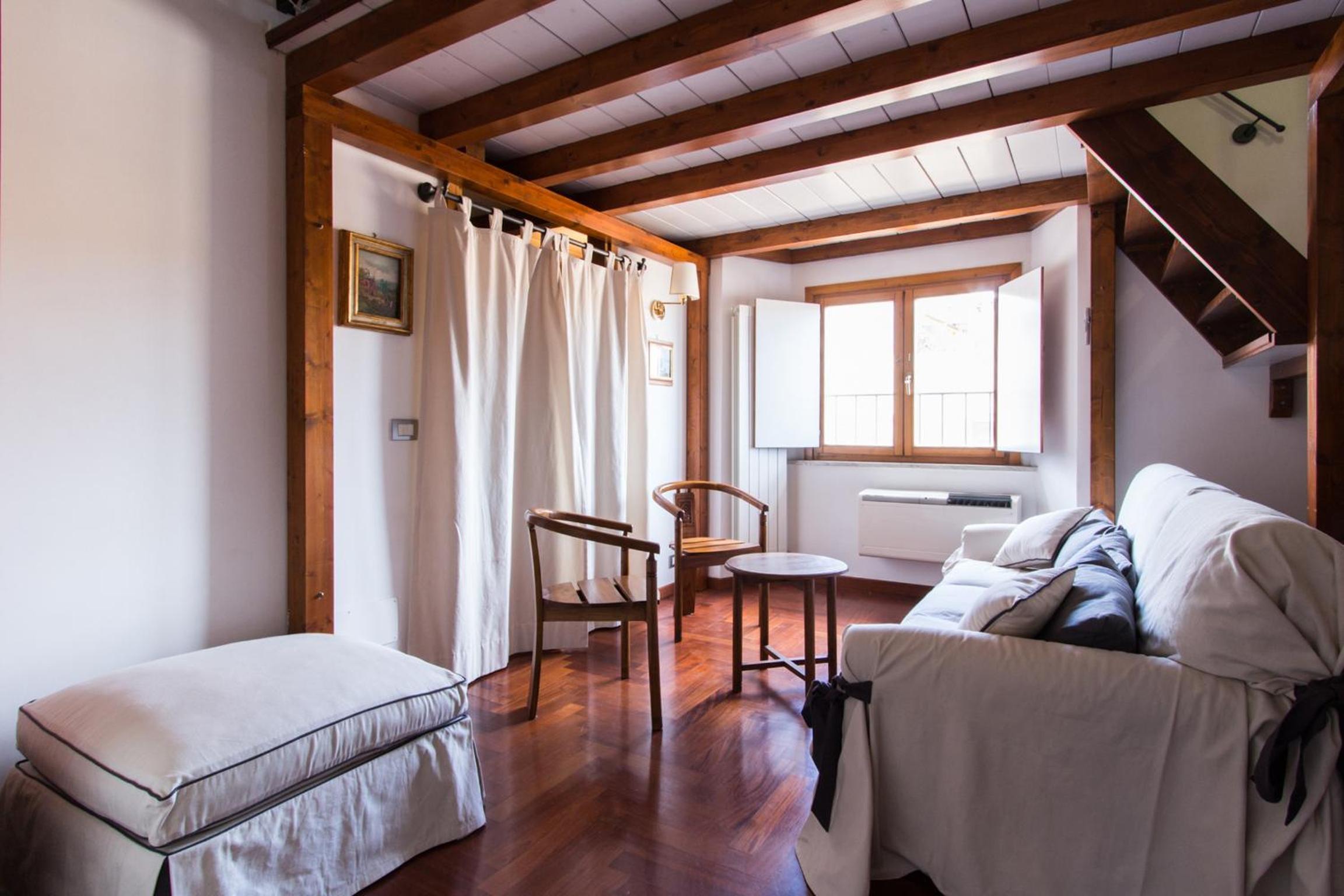 Altieri Loft Pantheon