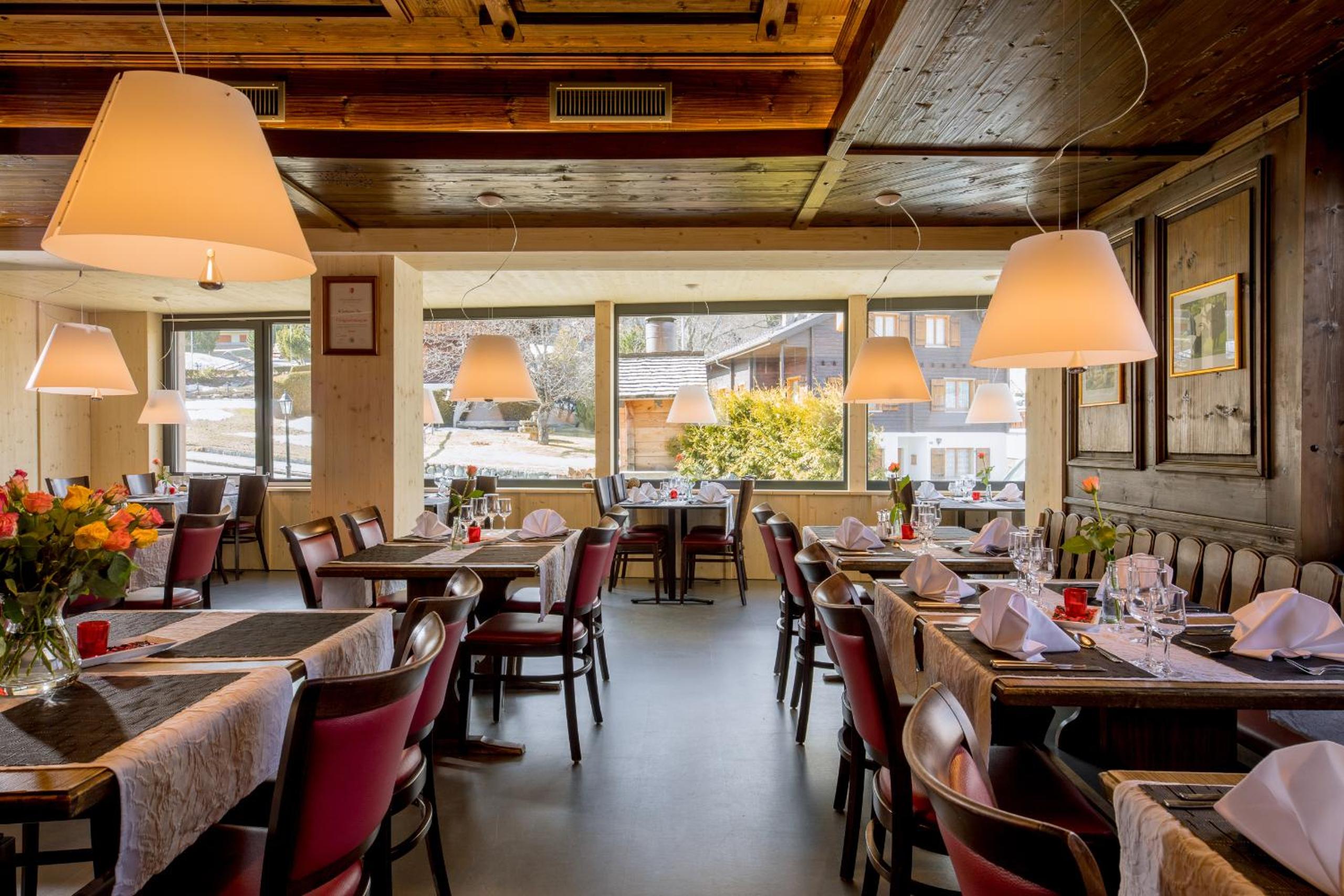 restaurant