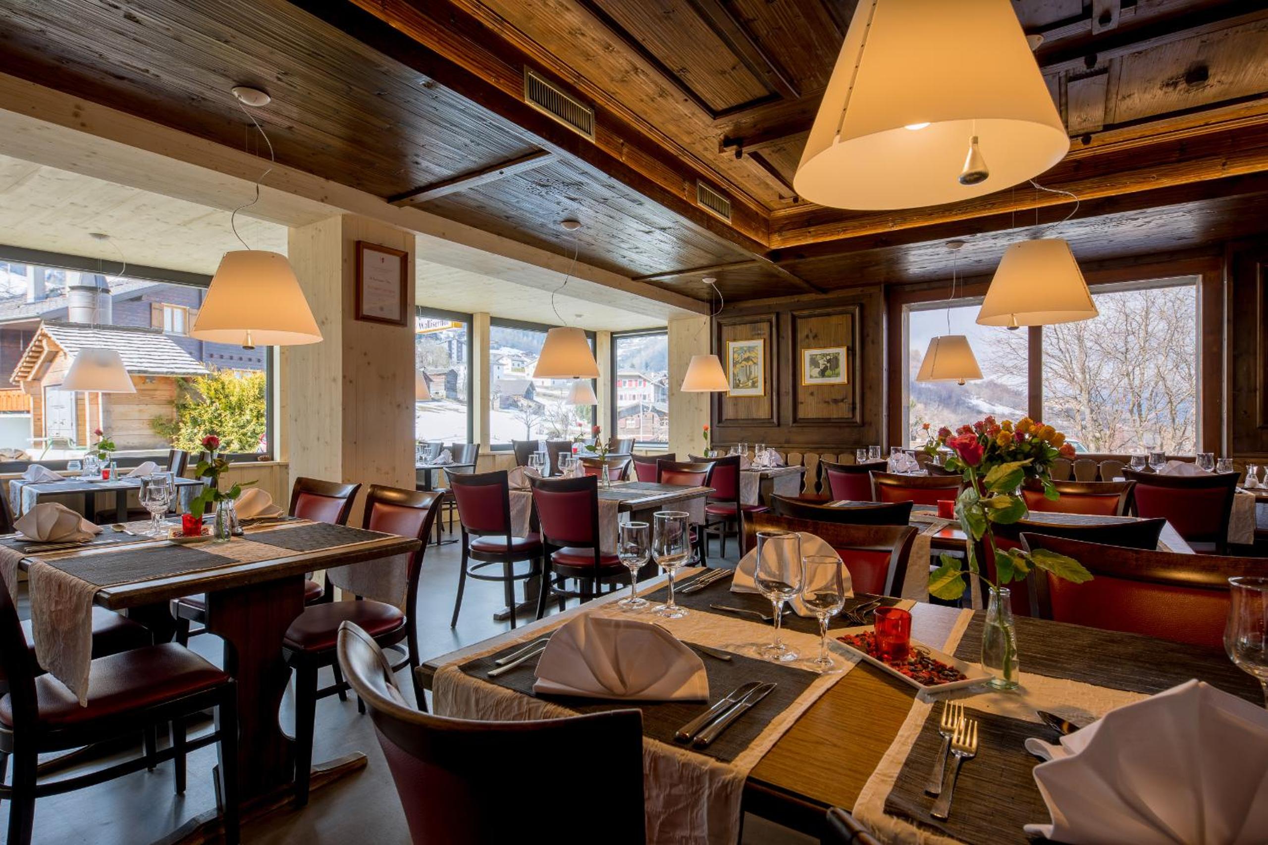 restaurant