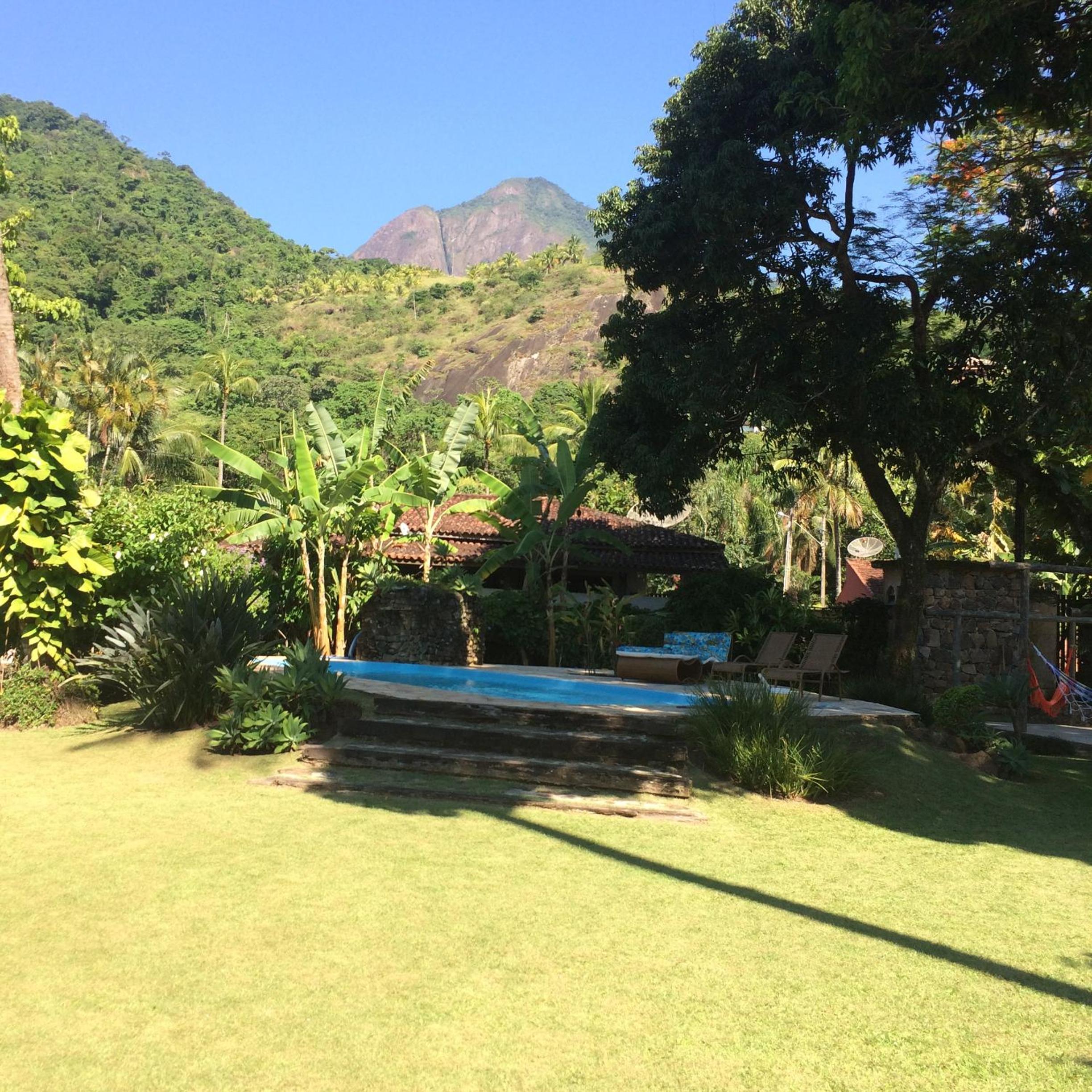 Casa Colonial Térrea no Saco da Capela em Ilhabela