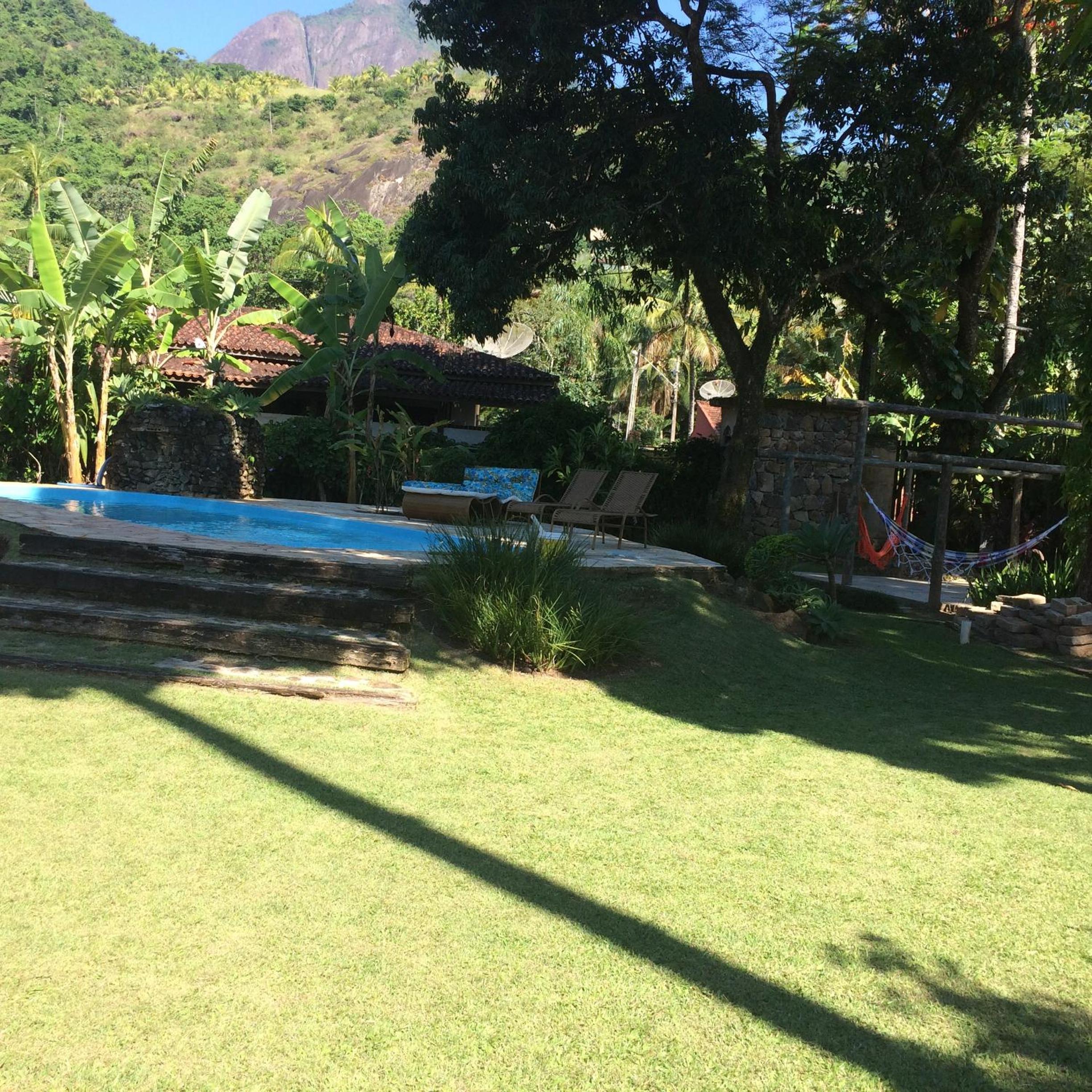 Casa Colonial Térrea no Saco da Capela em Ilhabela