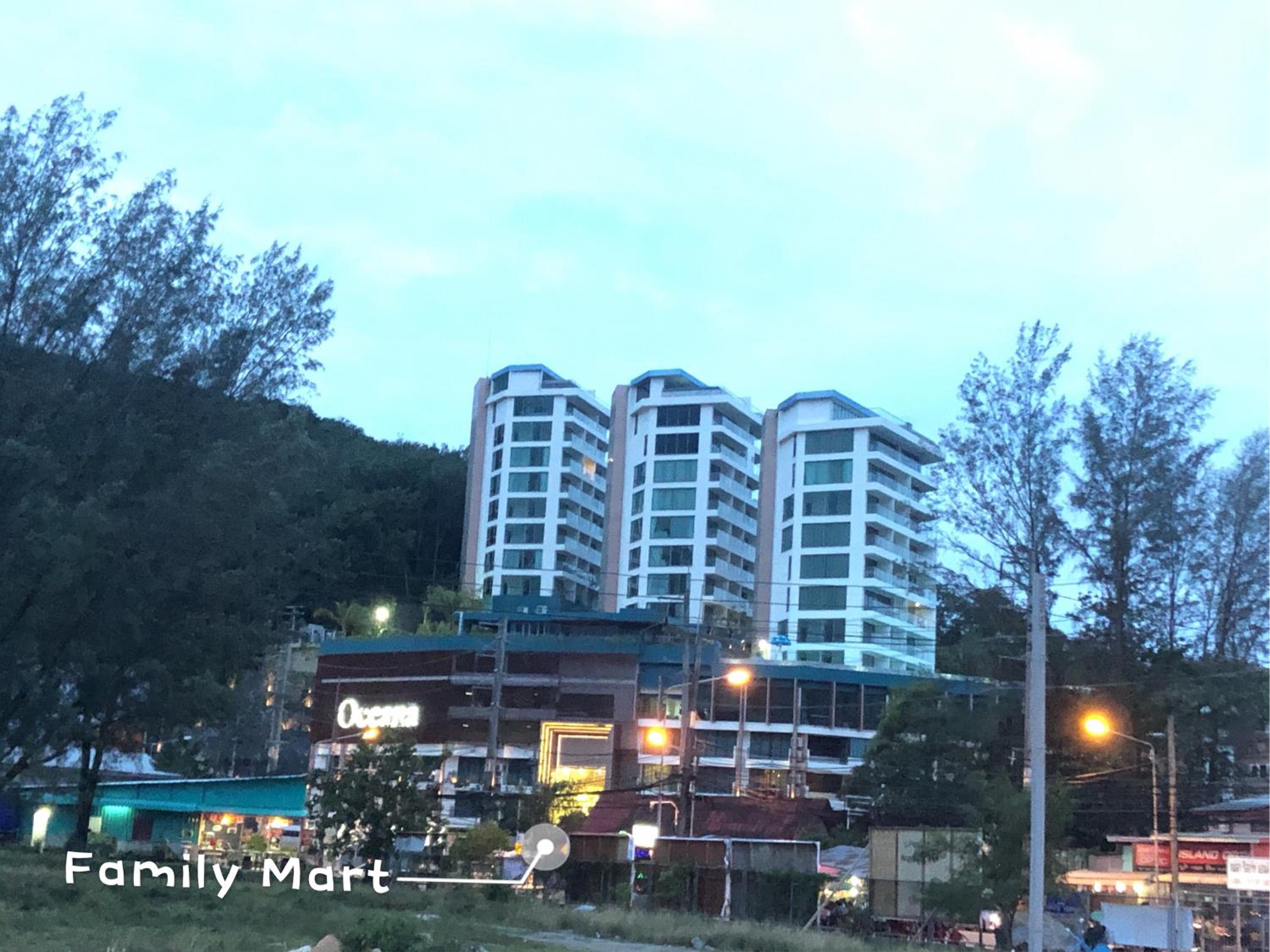 Oceana Seaview condo by A Building view 5