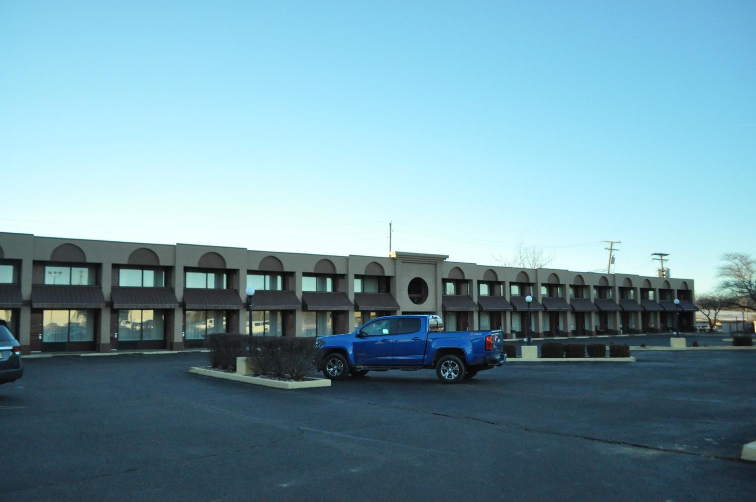 Bestway Inn - Madison