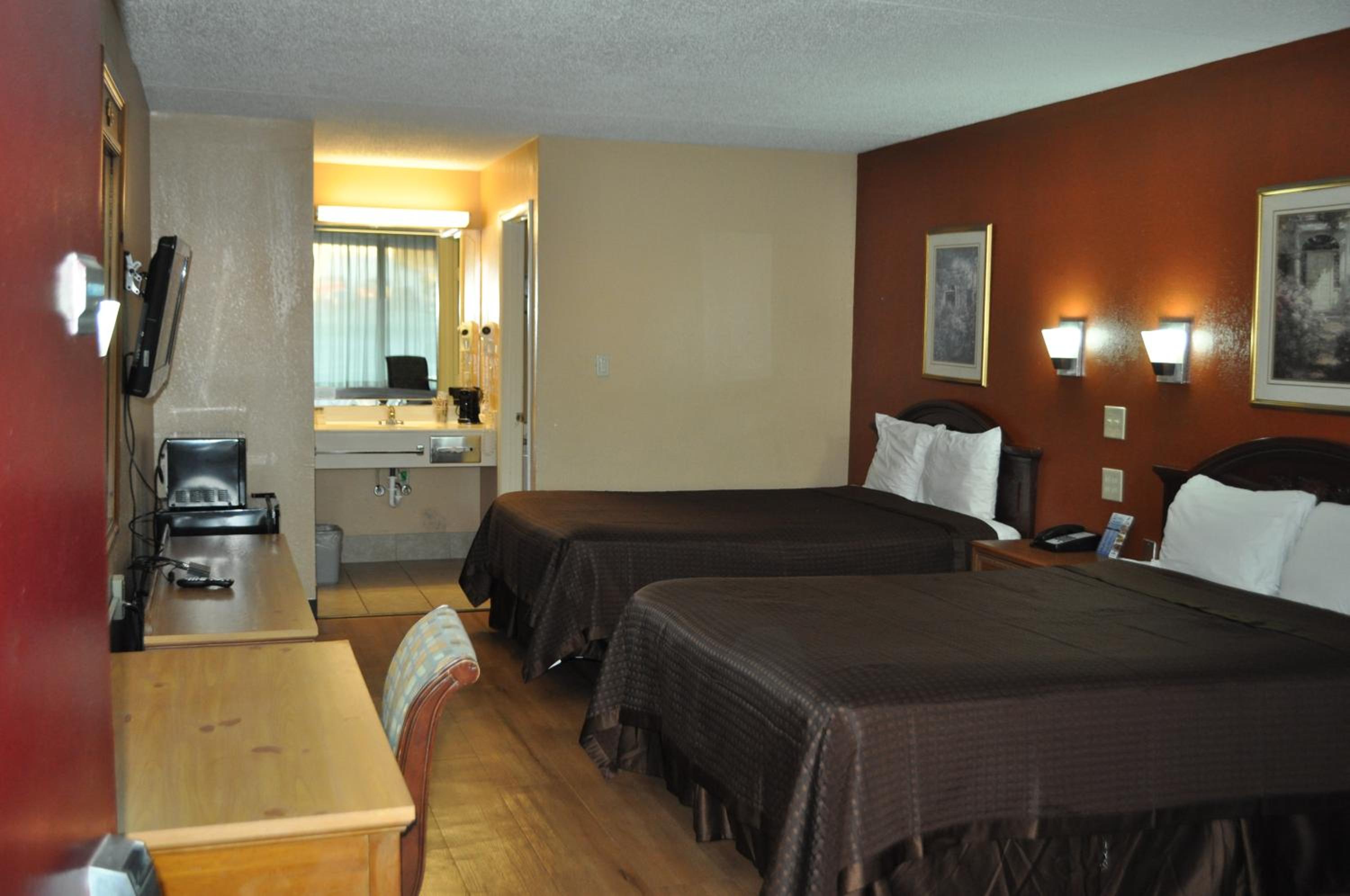 Bestway Inn - Madison