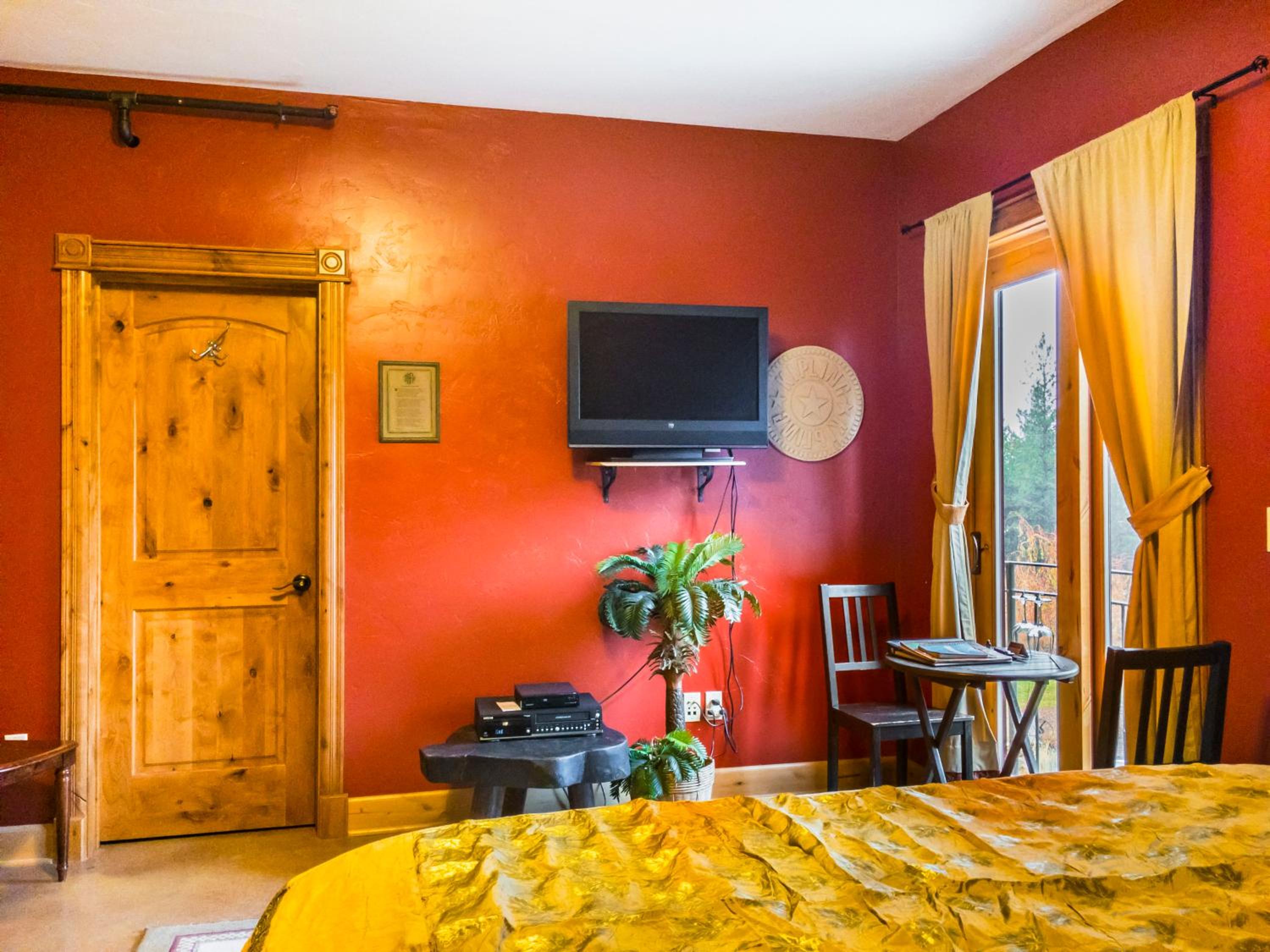 Sandpoint Vacations - Talus Rock Retreat - Property Image 11