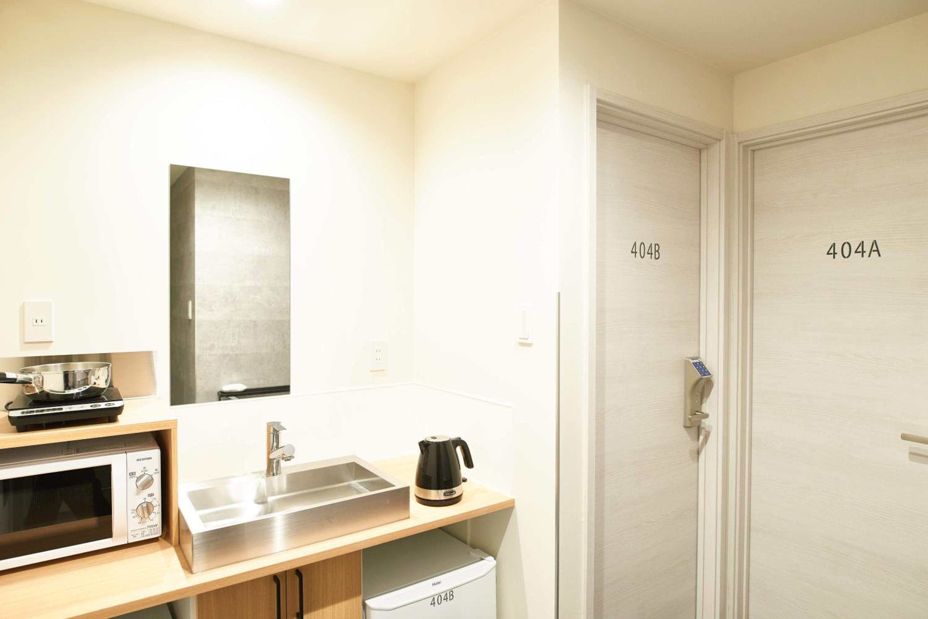 Shinsaibashi House