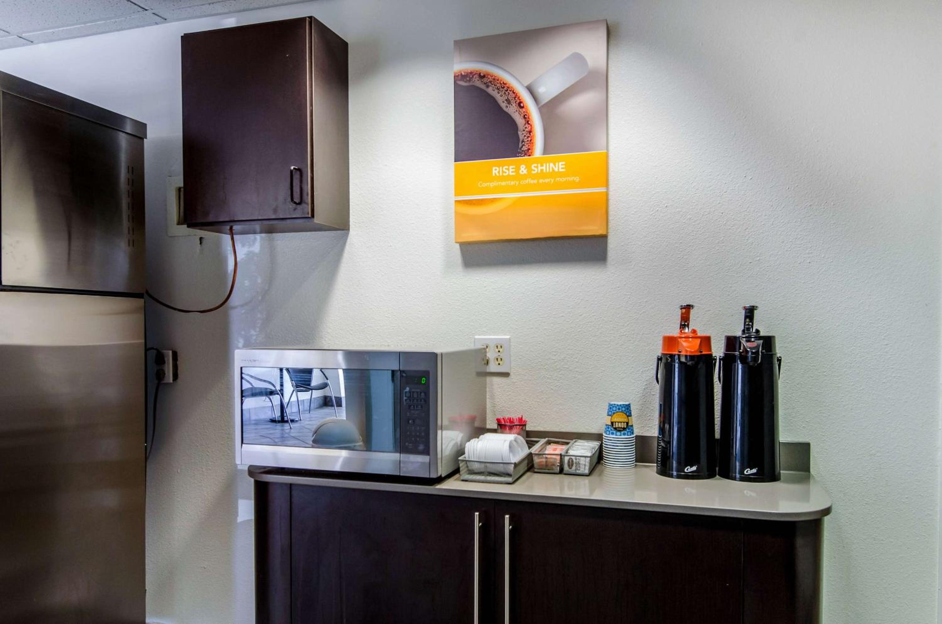 Motel 6-Wheatland, WY