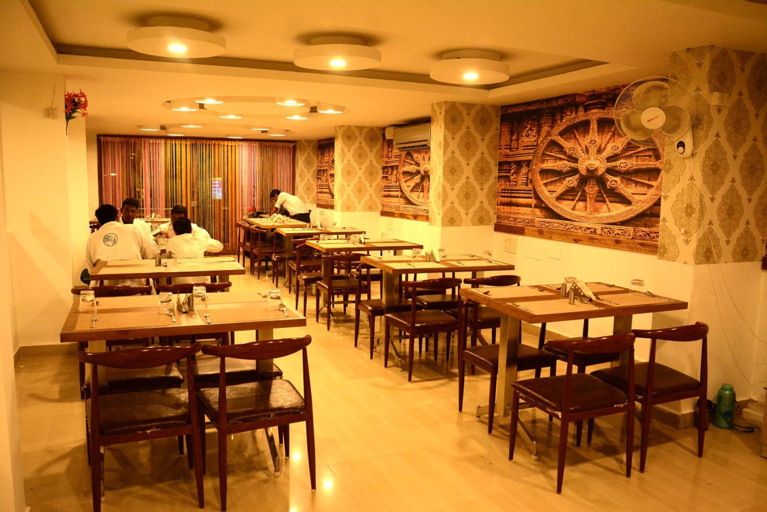 Aum Hotel, photo 10