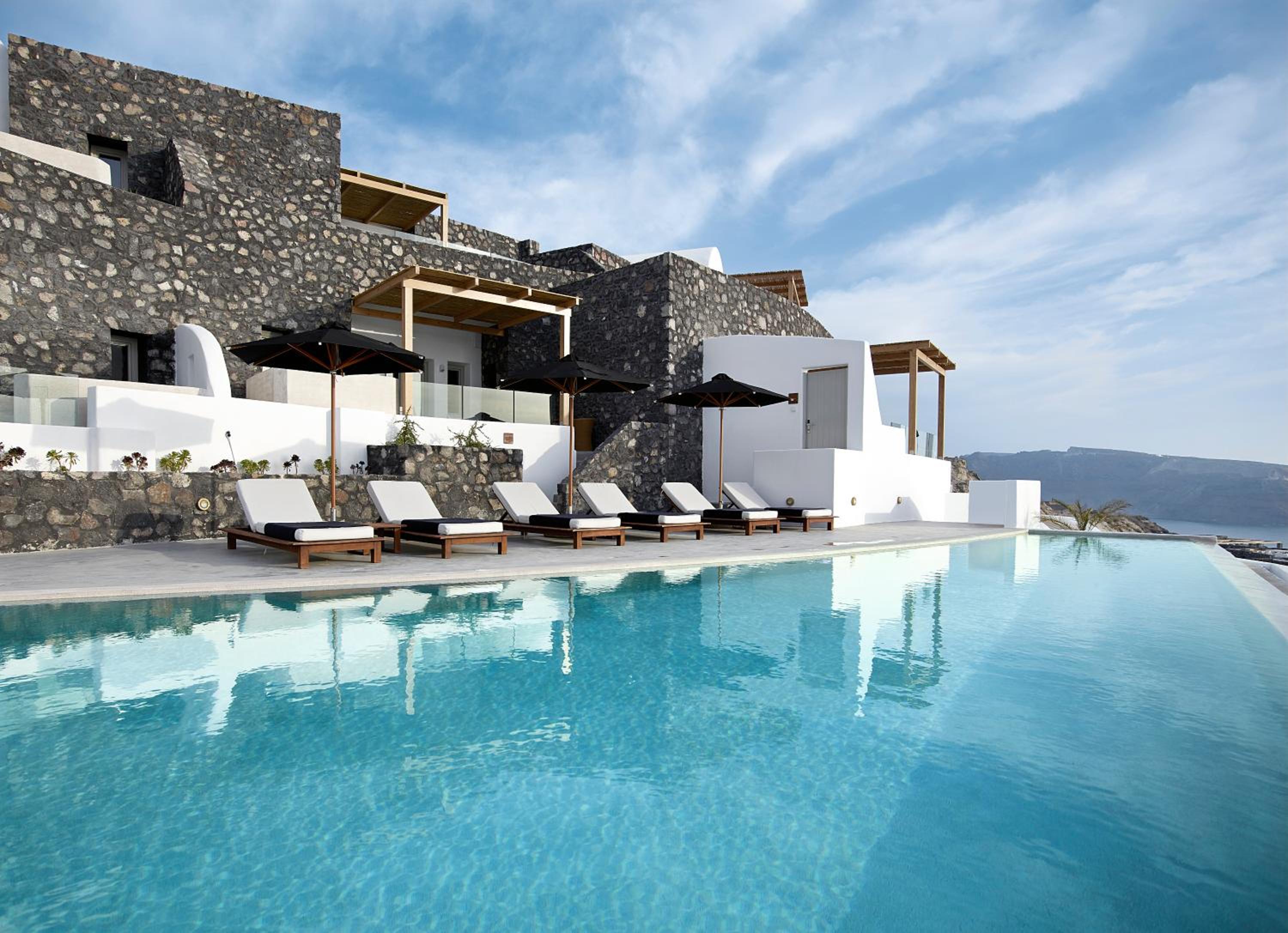 Santo Pure Oia Suites & Villas 14
