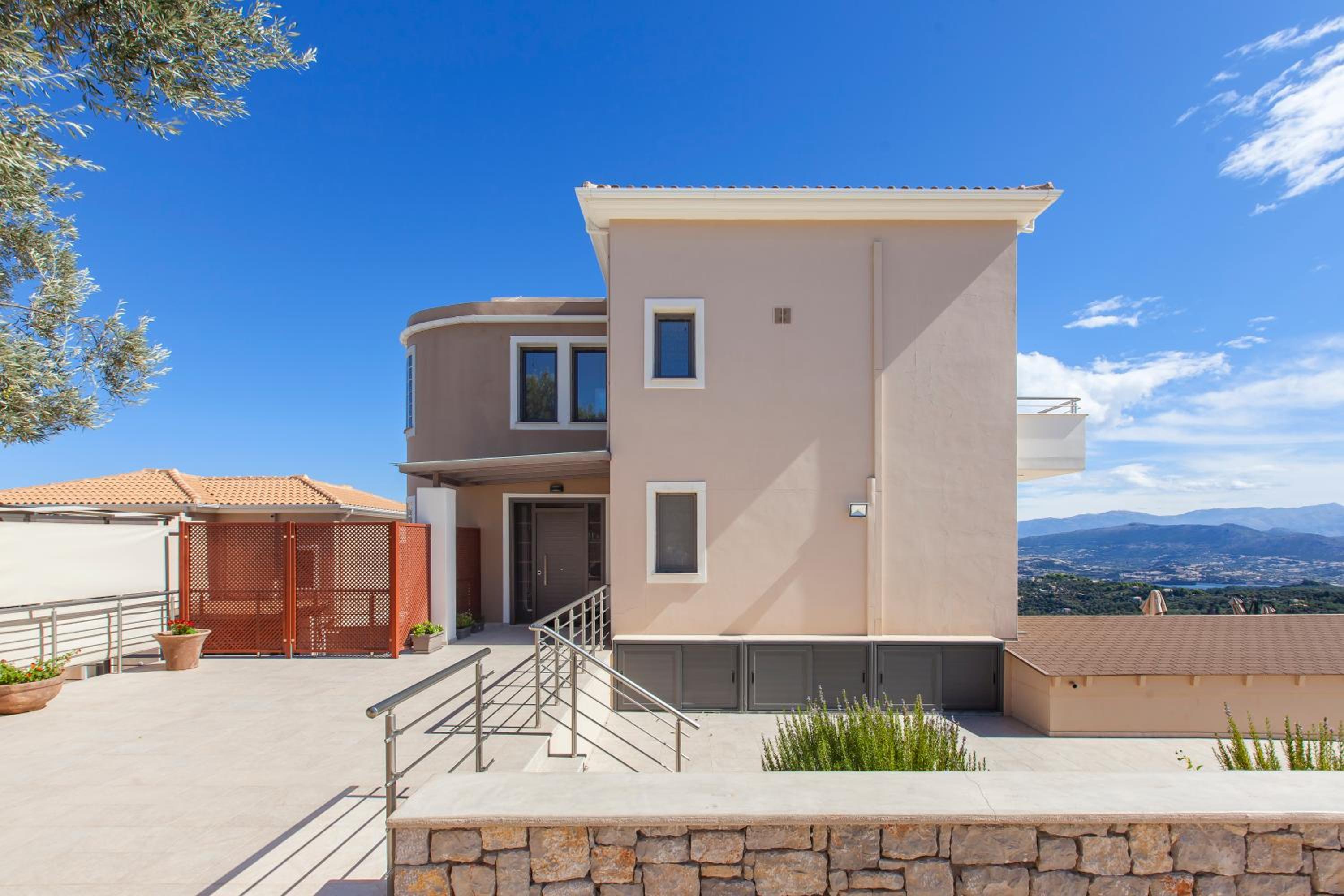 Alivia Lefkas Luxury Villas view 3