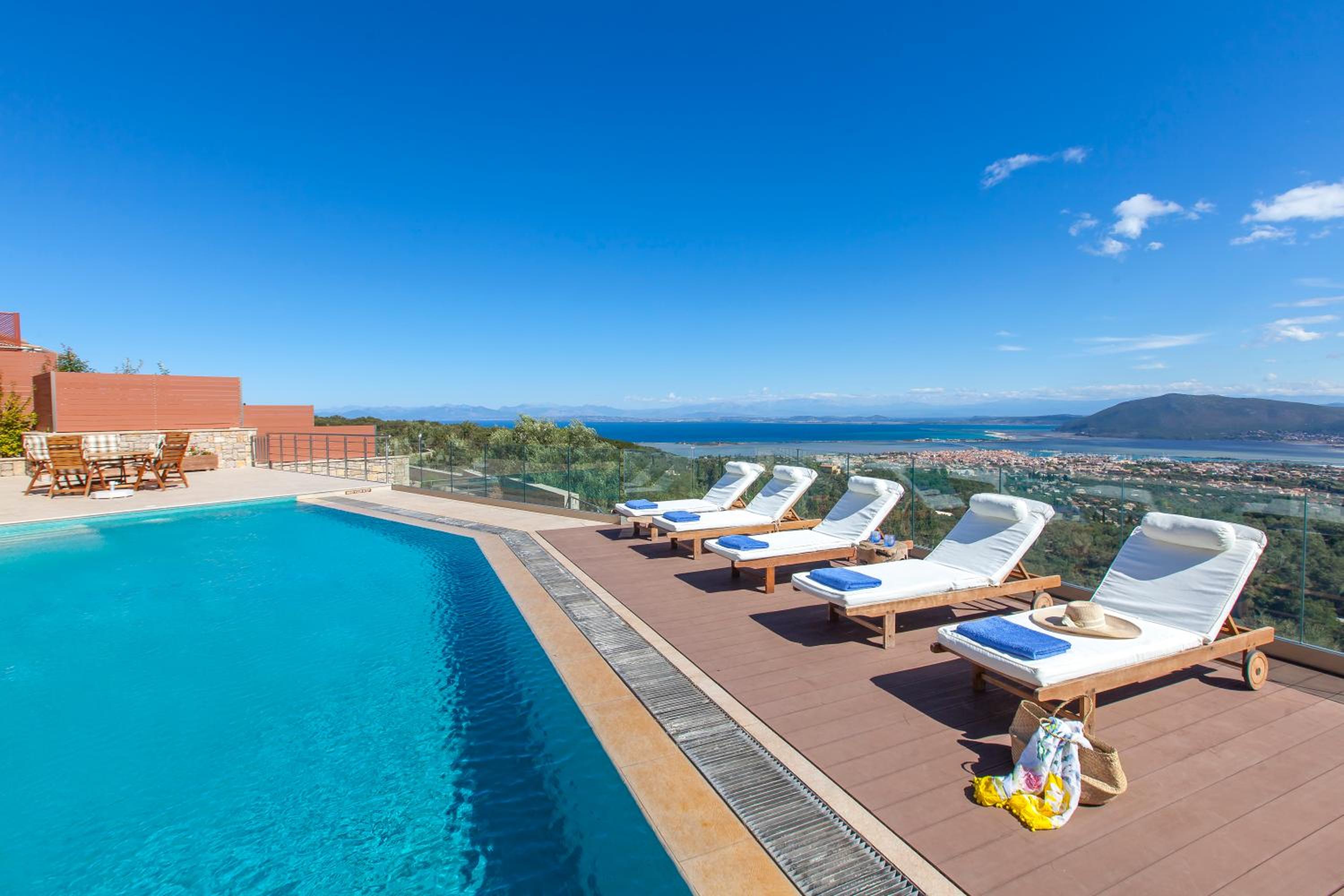 Alivia Lefkas Luxury Villas view 4