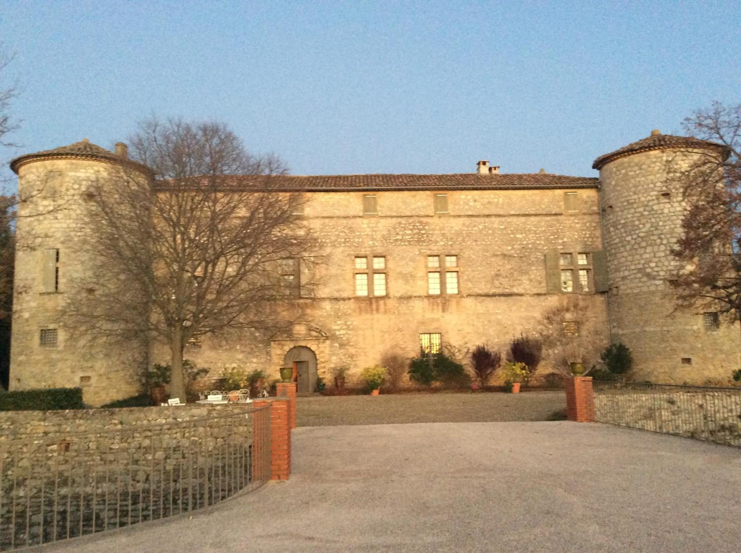 Photo 12