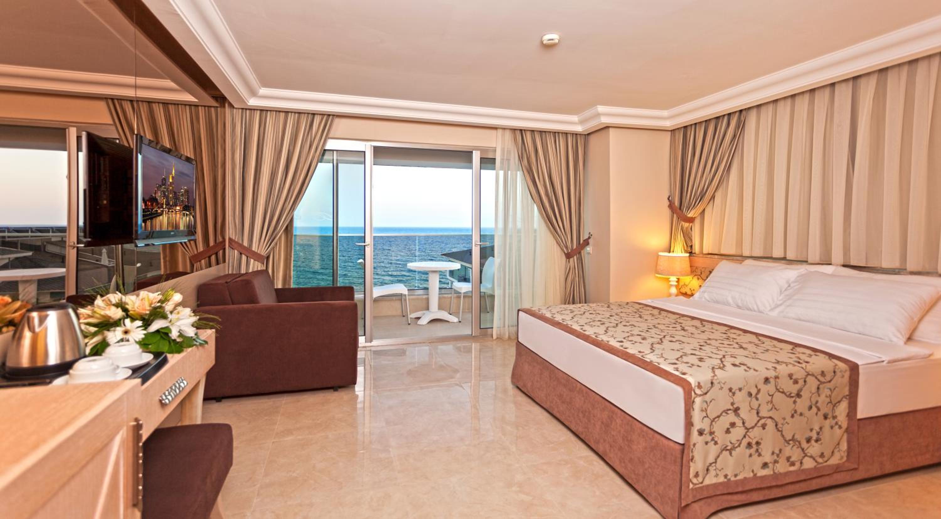 Xperia Saray Beach Hotel - Image 8