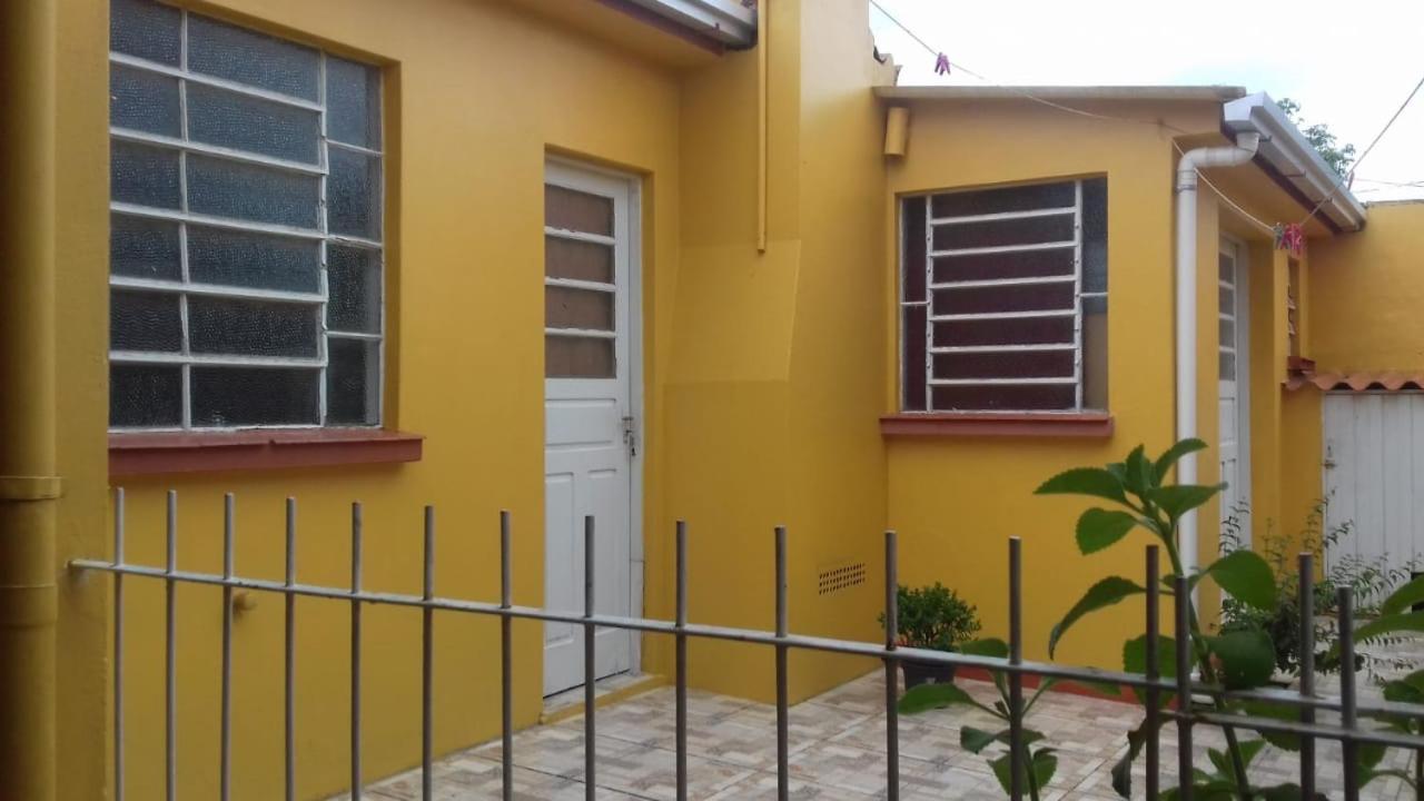 Apartamento kitchenette view 2